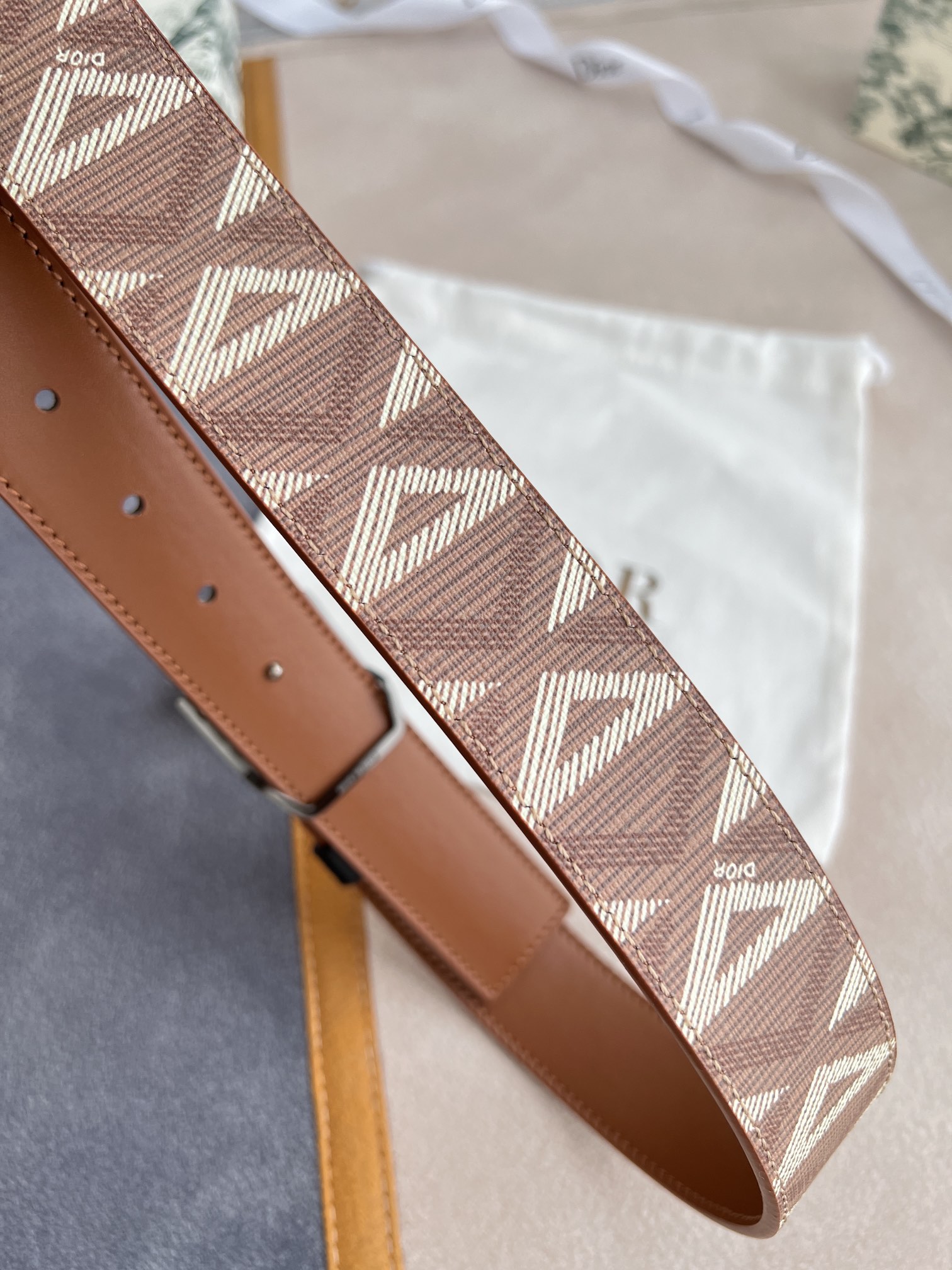 Dior belt