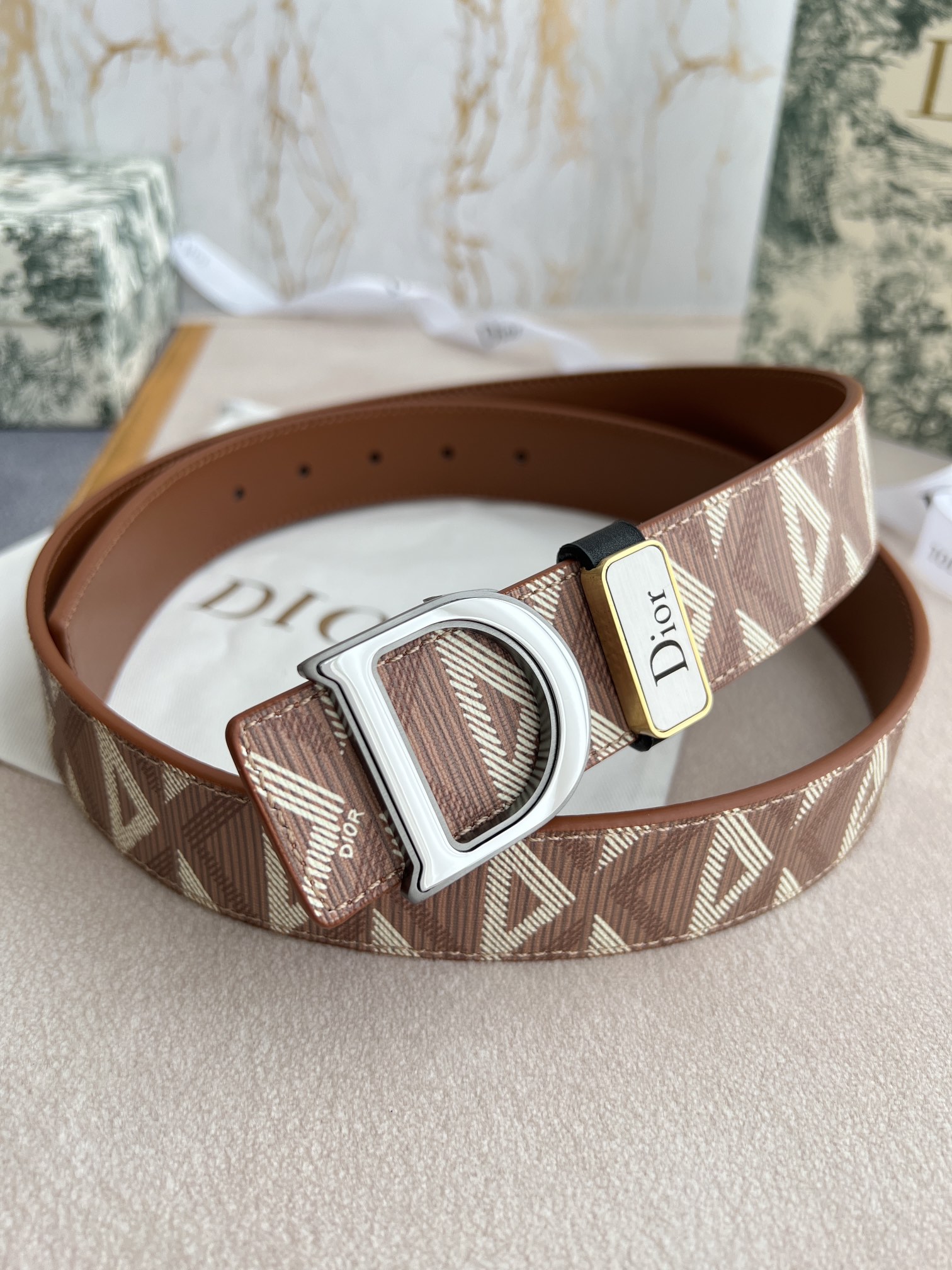 Dior belt