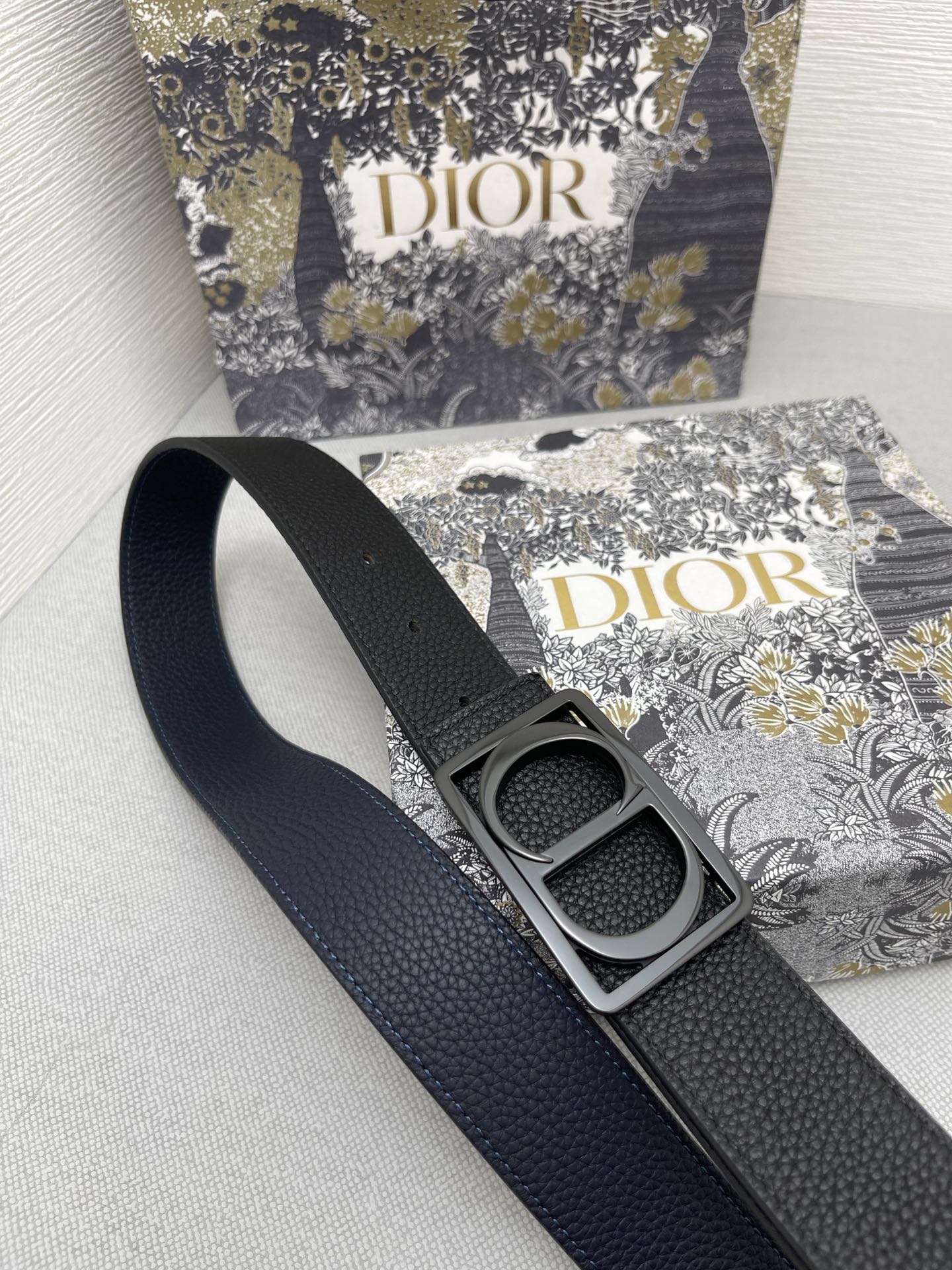Dior belt