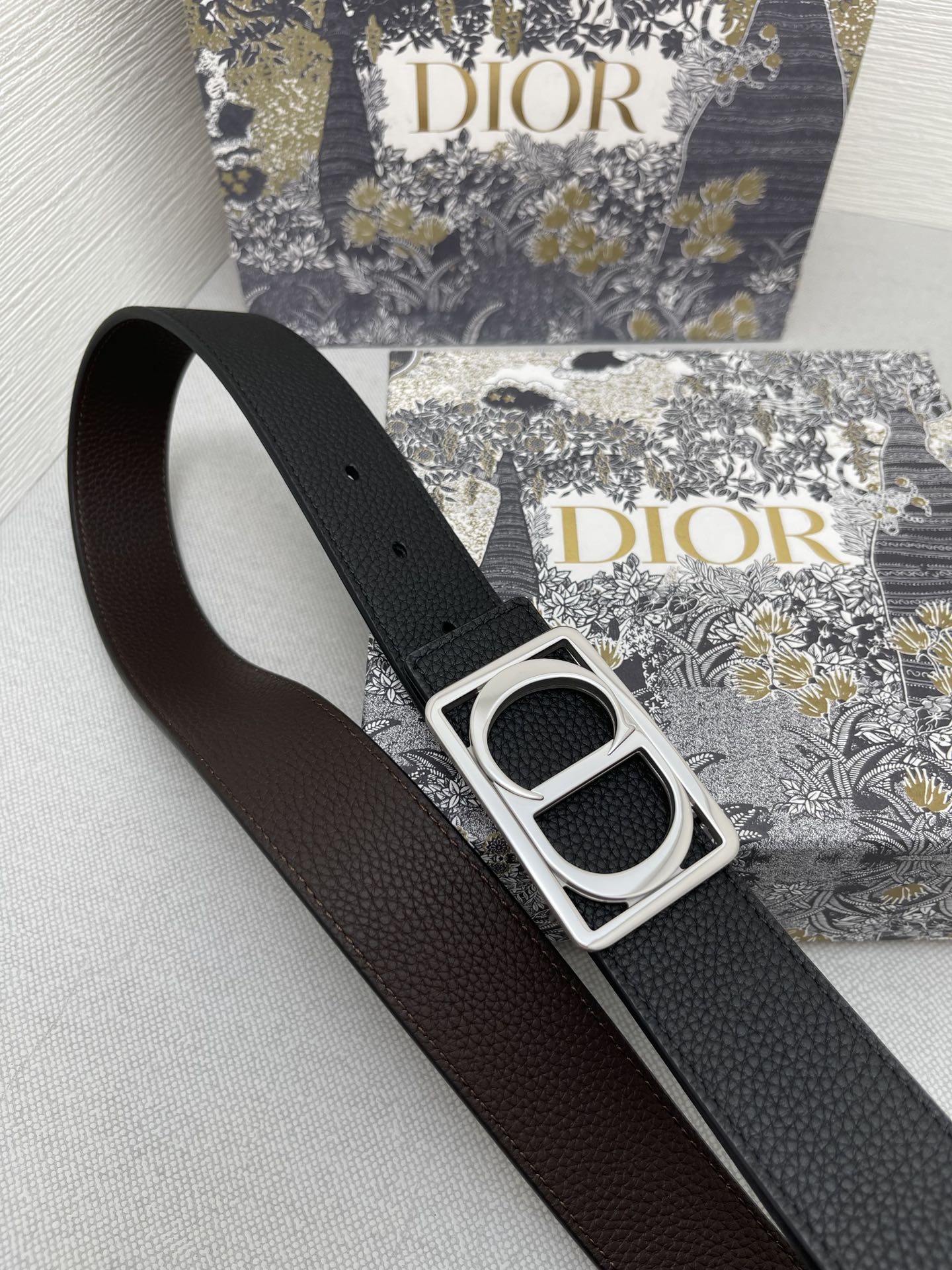 Dior belt