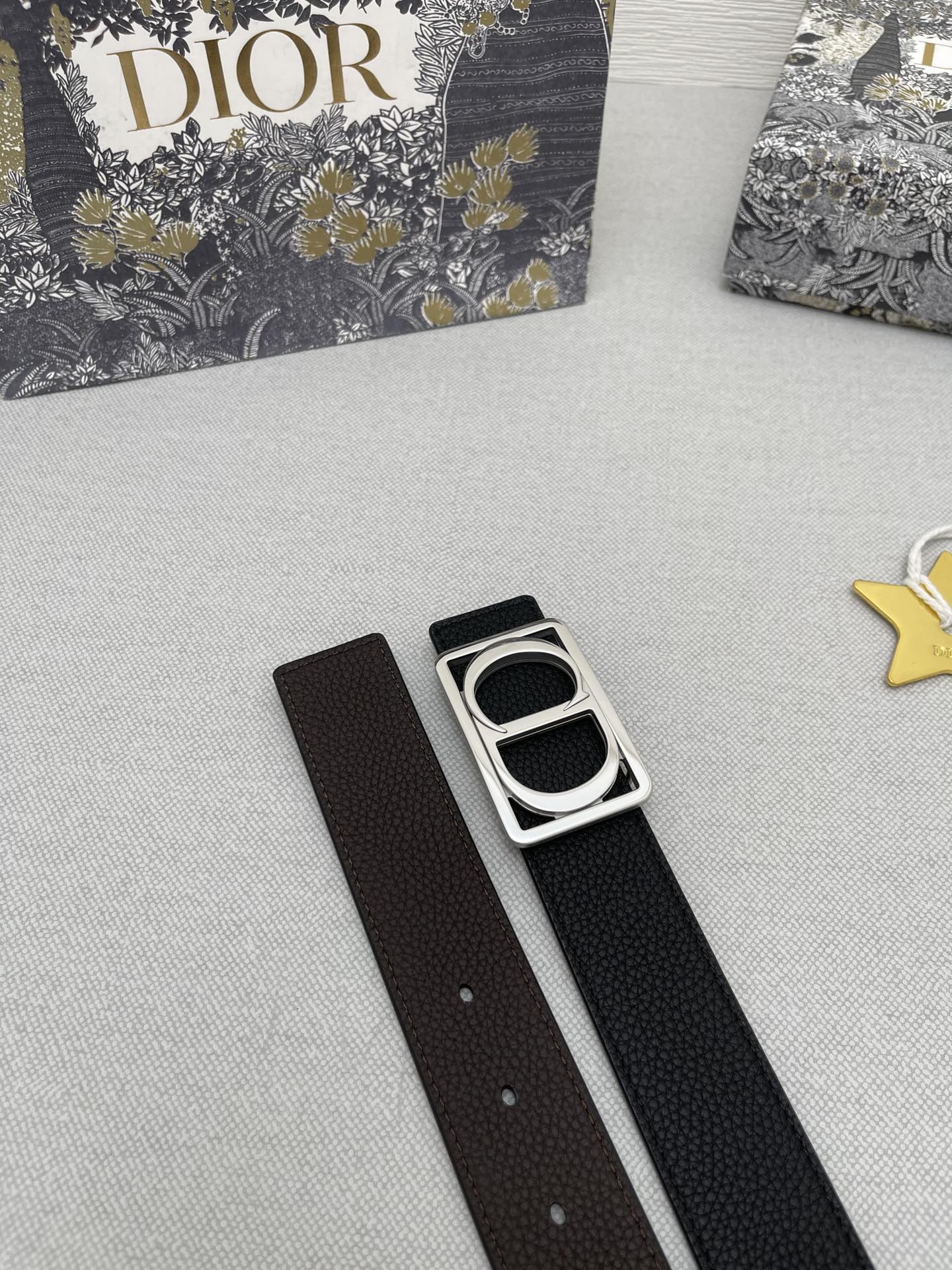 Dior belt