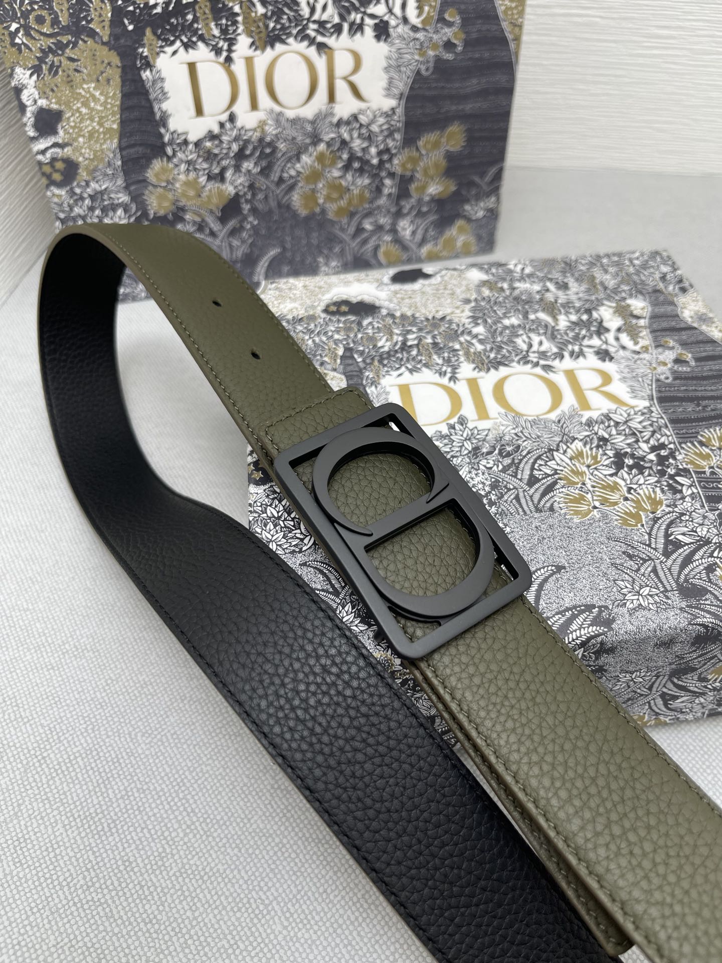 Dior belt