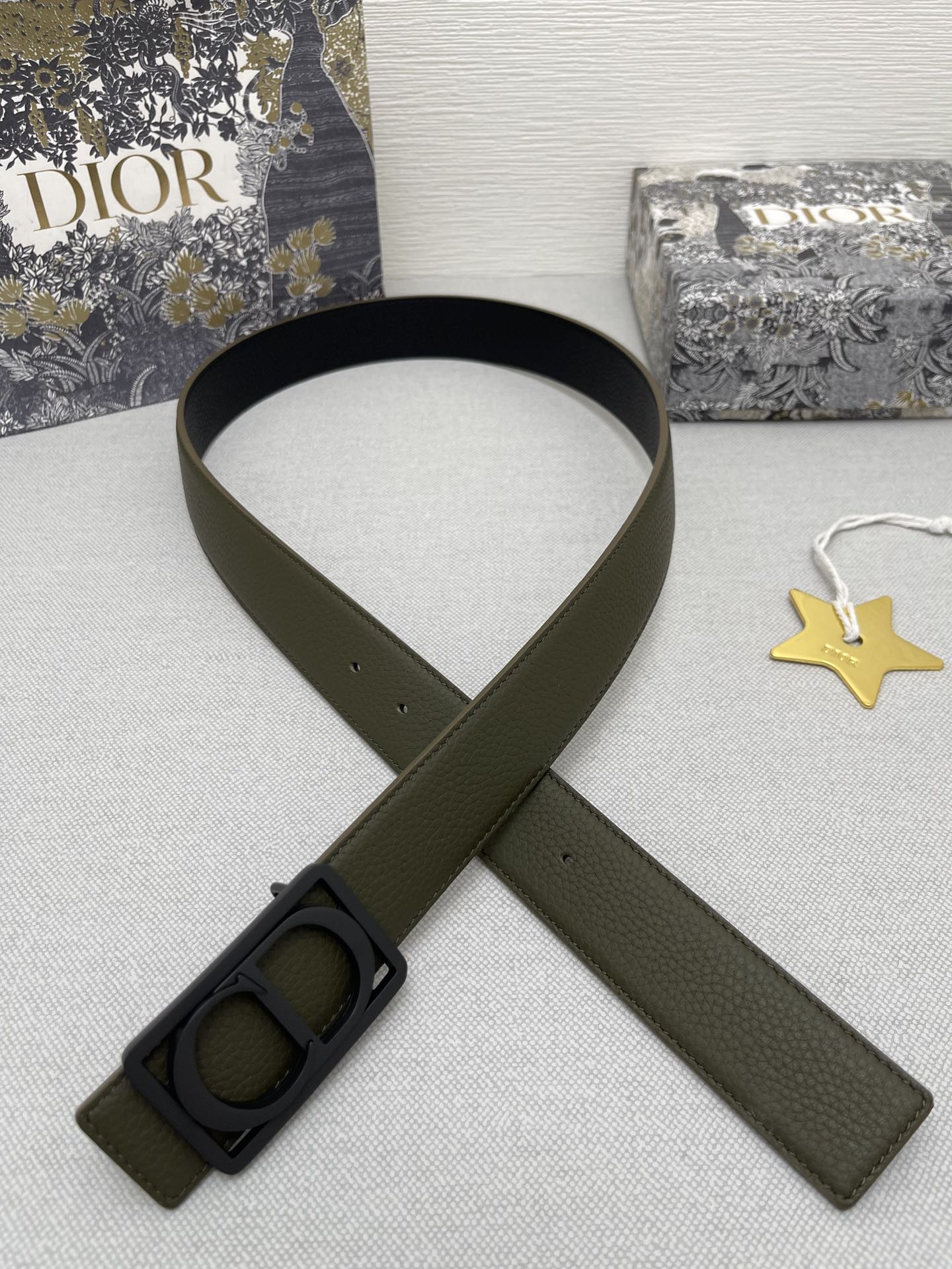 Dior belt