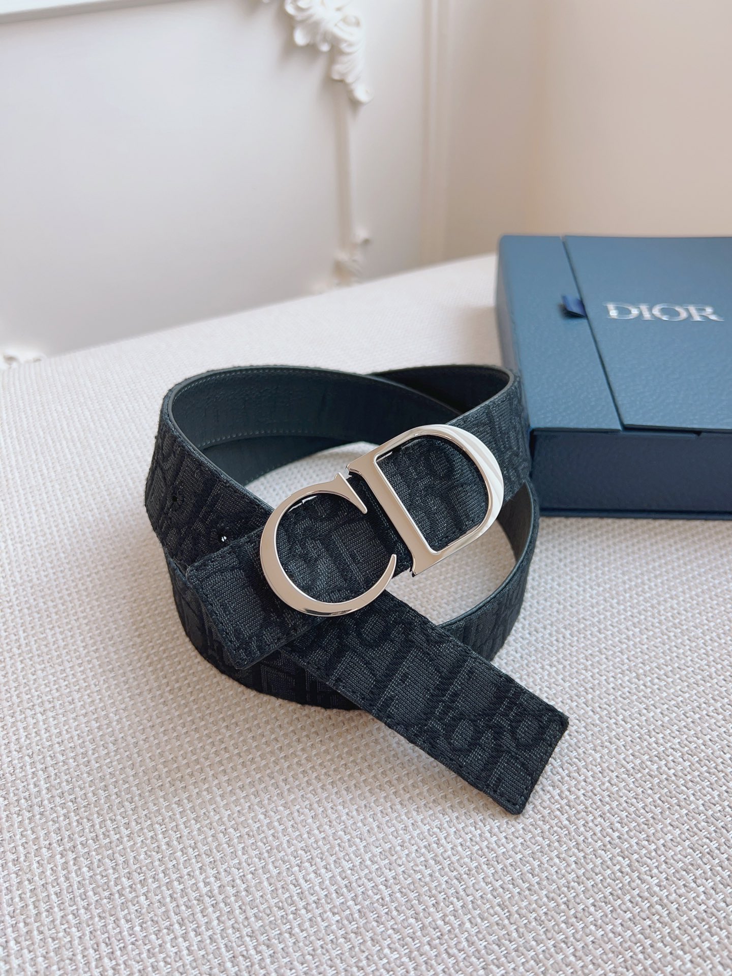 Dior belt