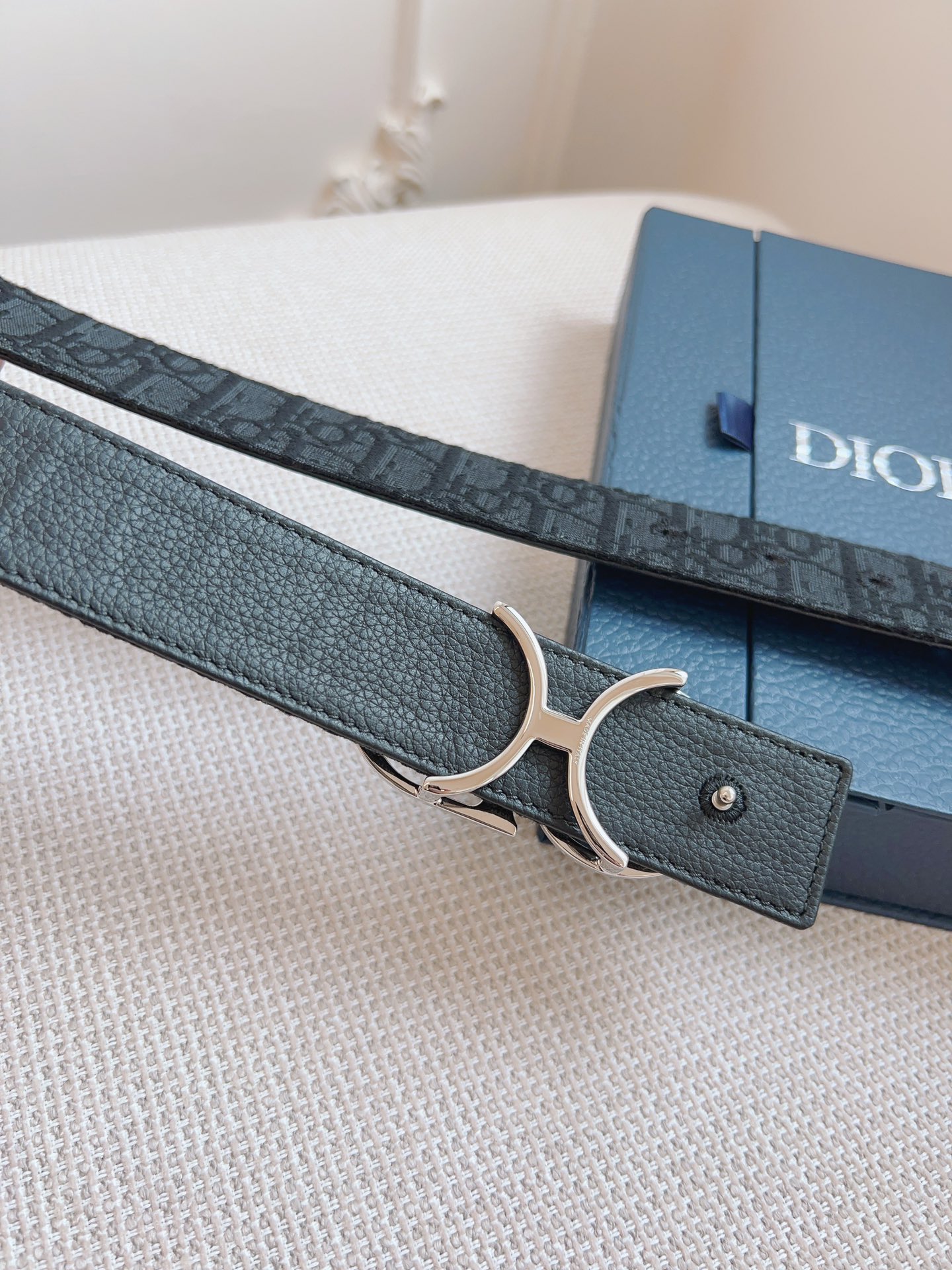 Dior belt