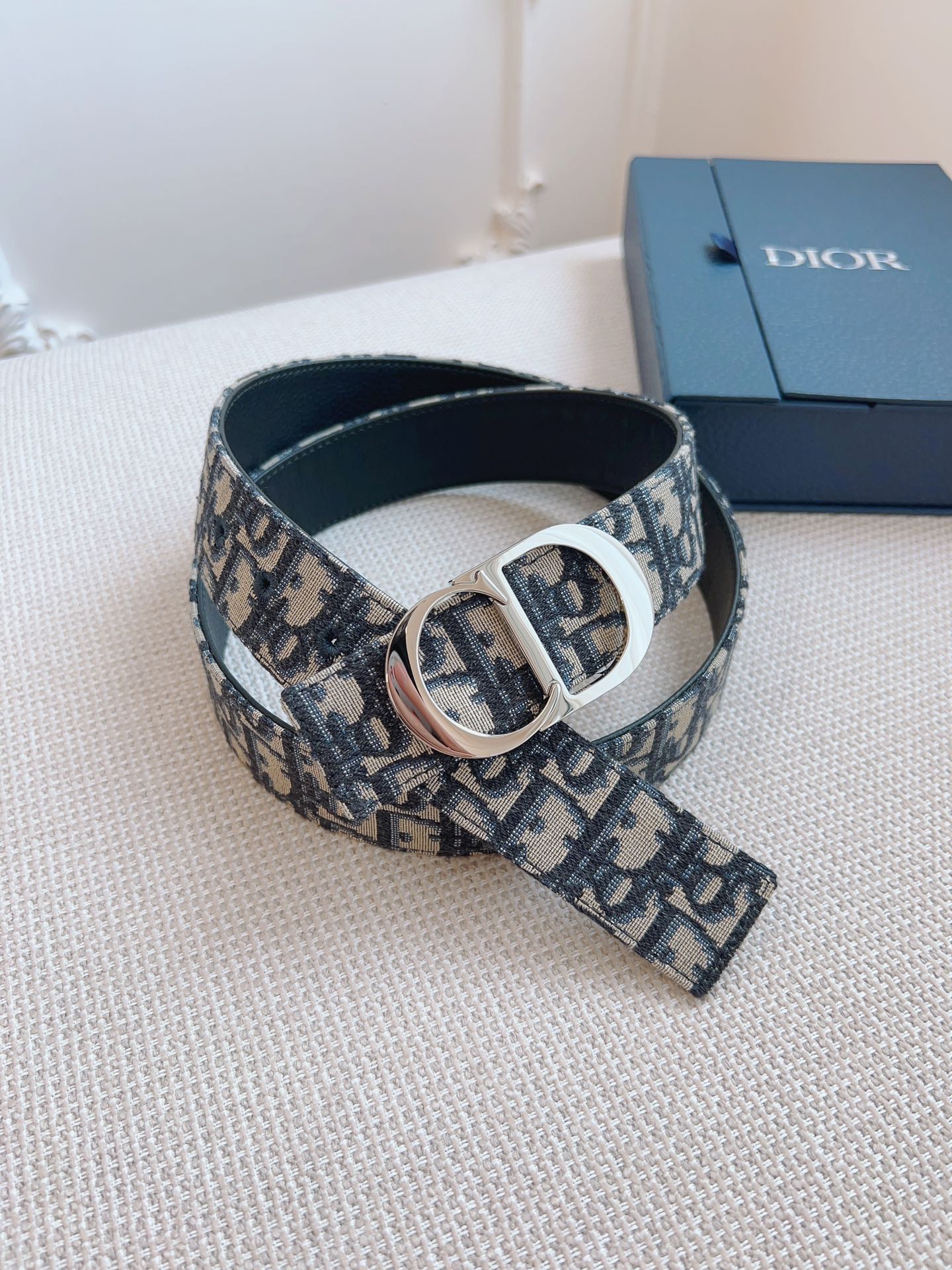Dior belt