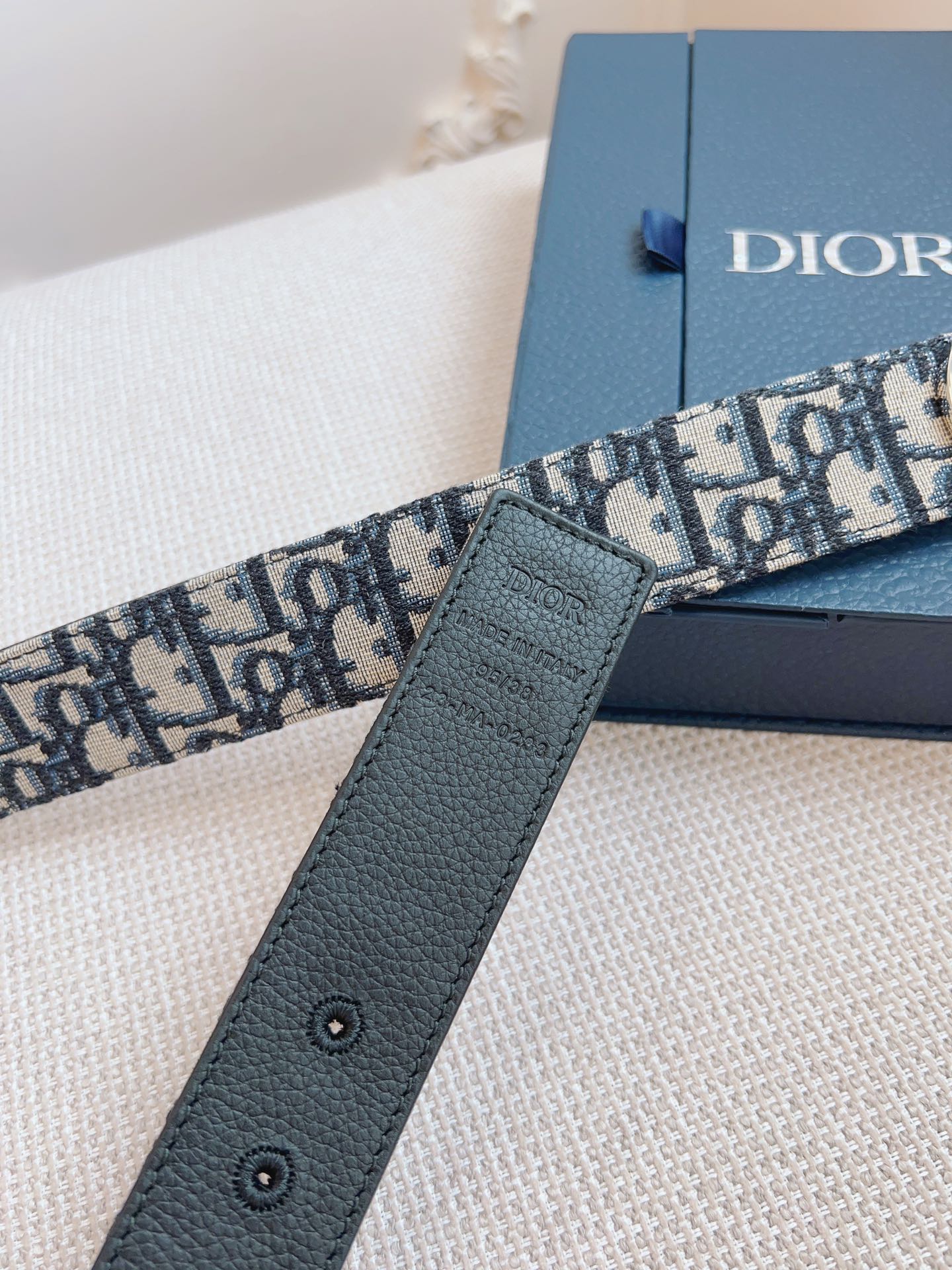 Dior belt