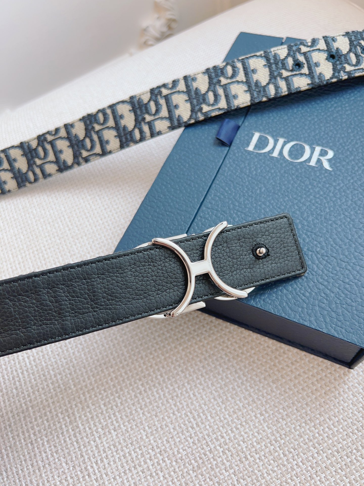 Dior belt