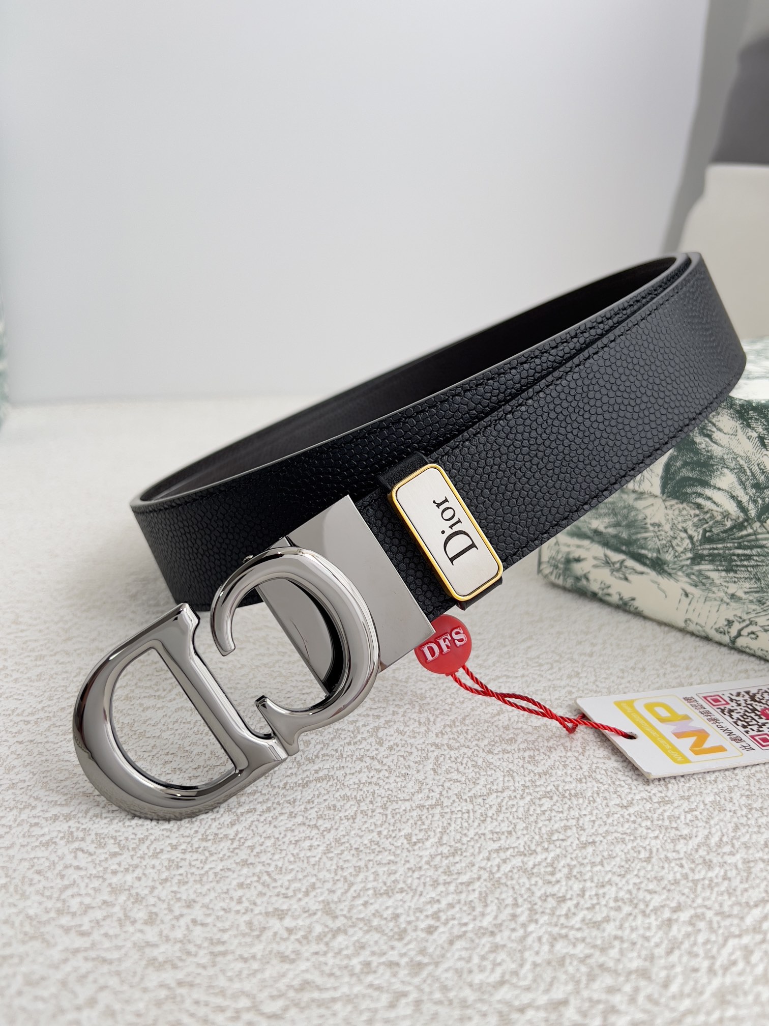 Dior belt