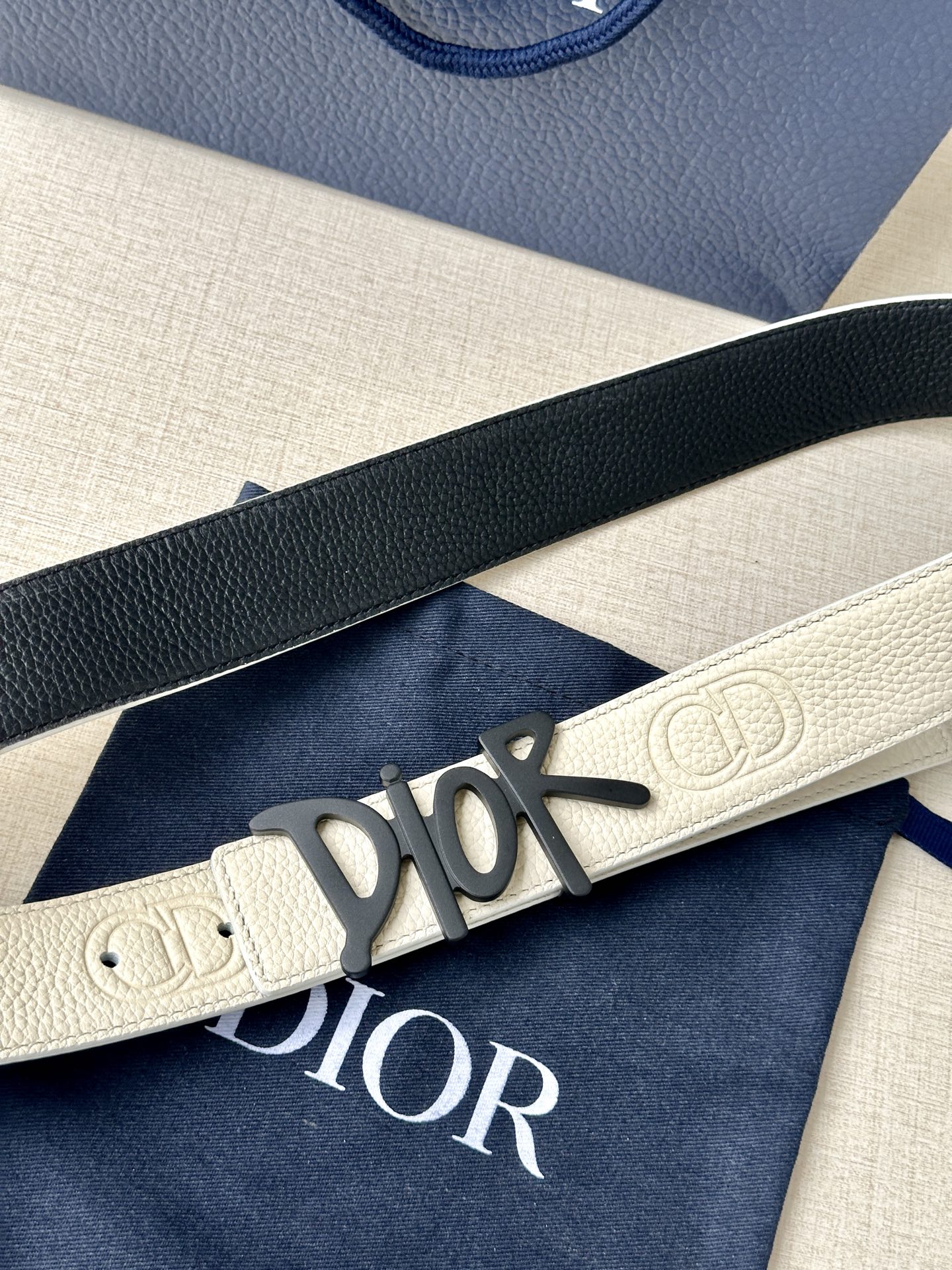 Dior belt