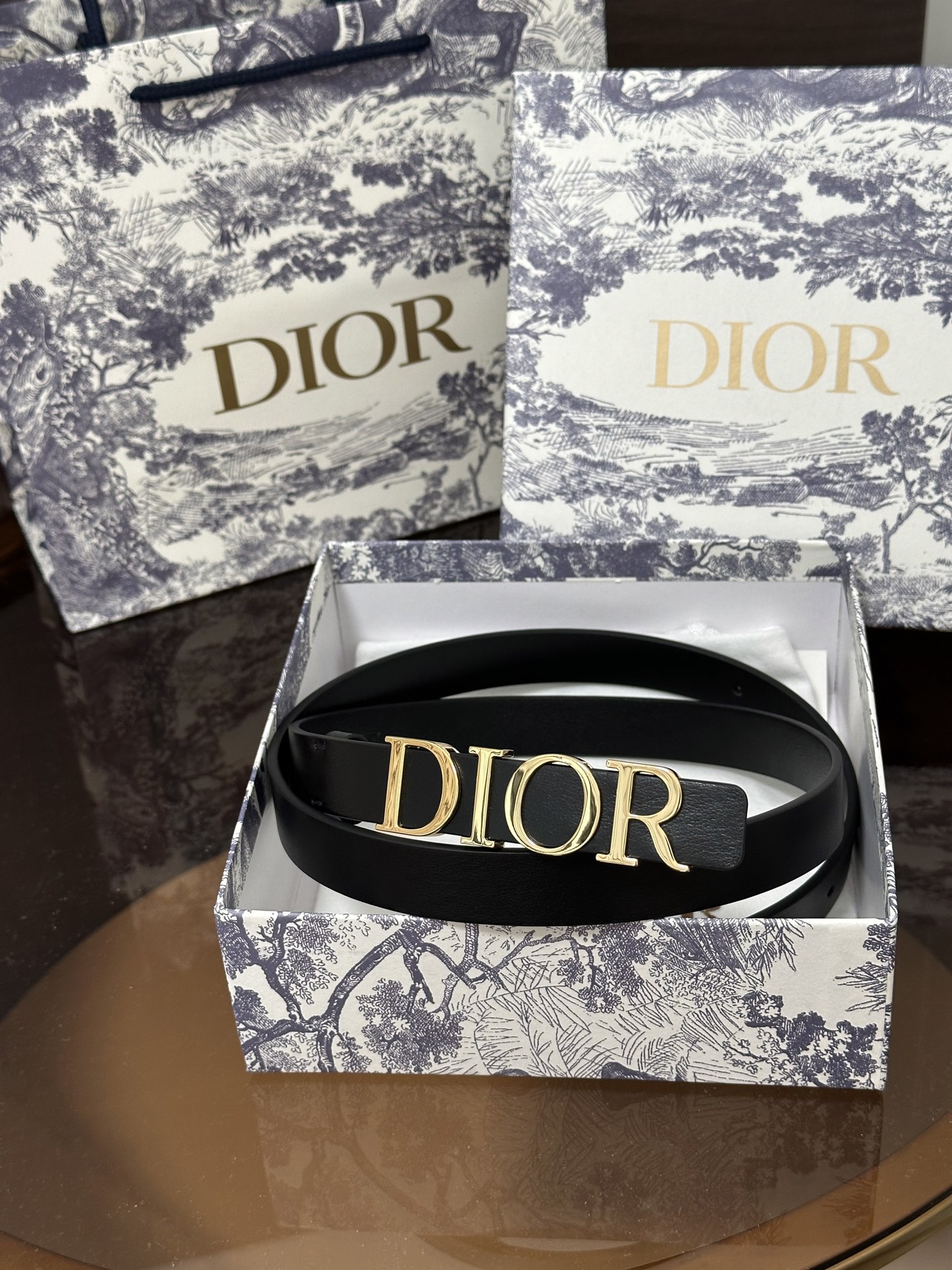 Dior belt