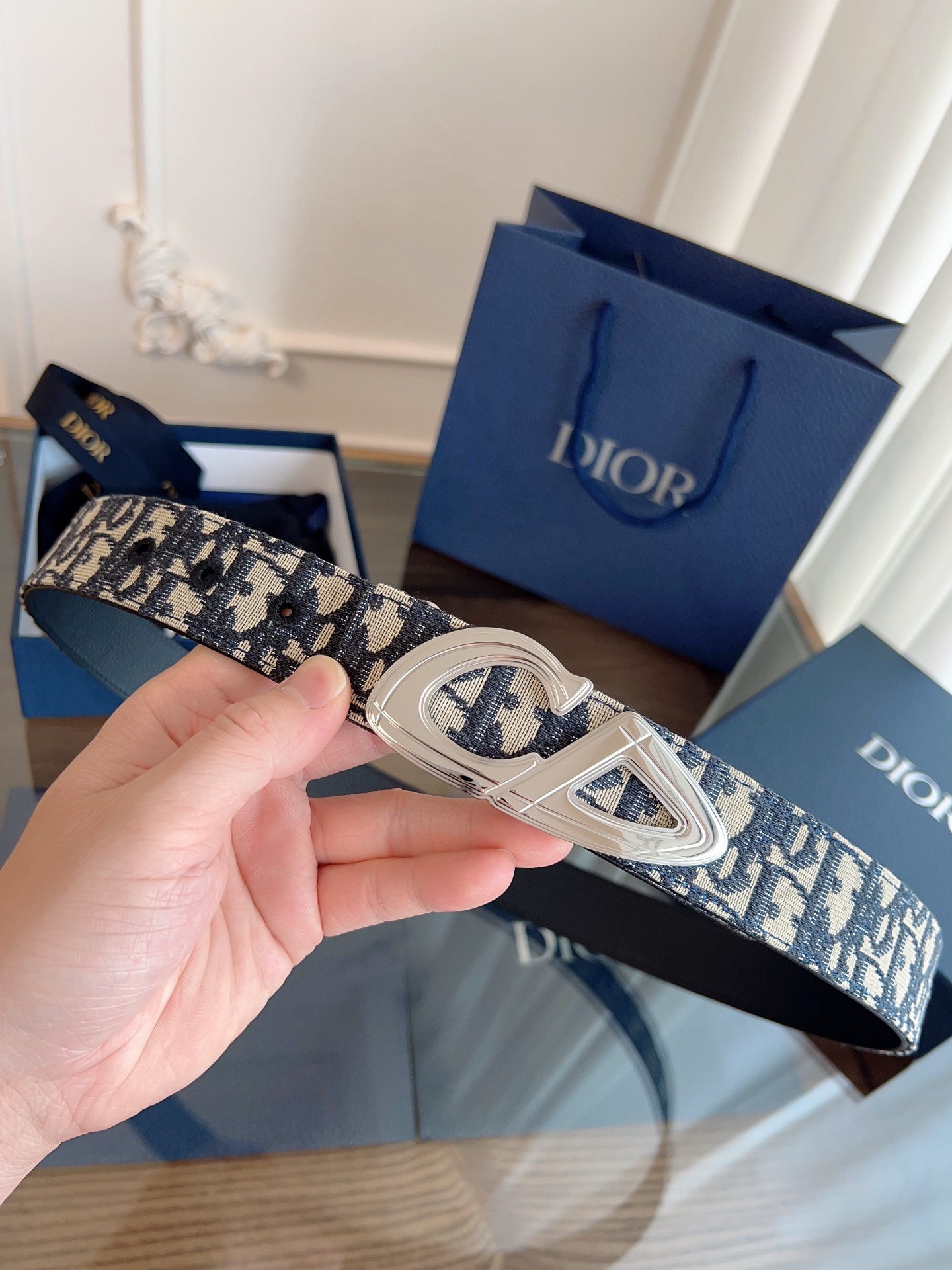 Dior belt