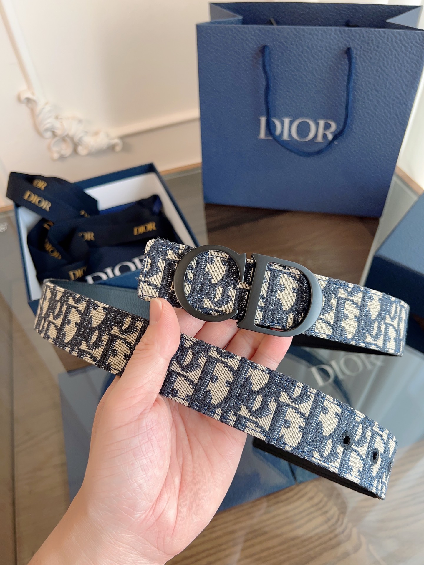 Dior belt