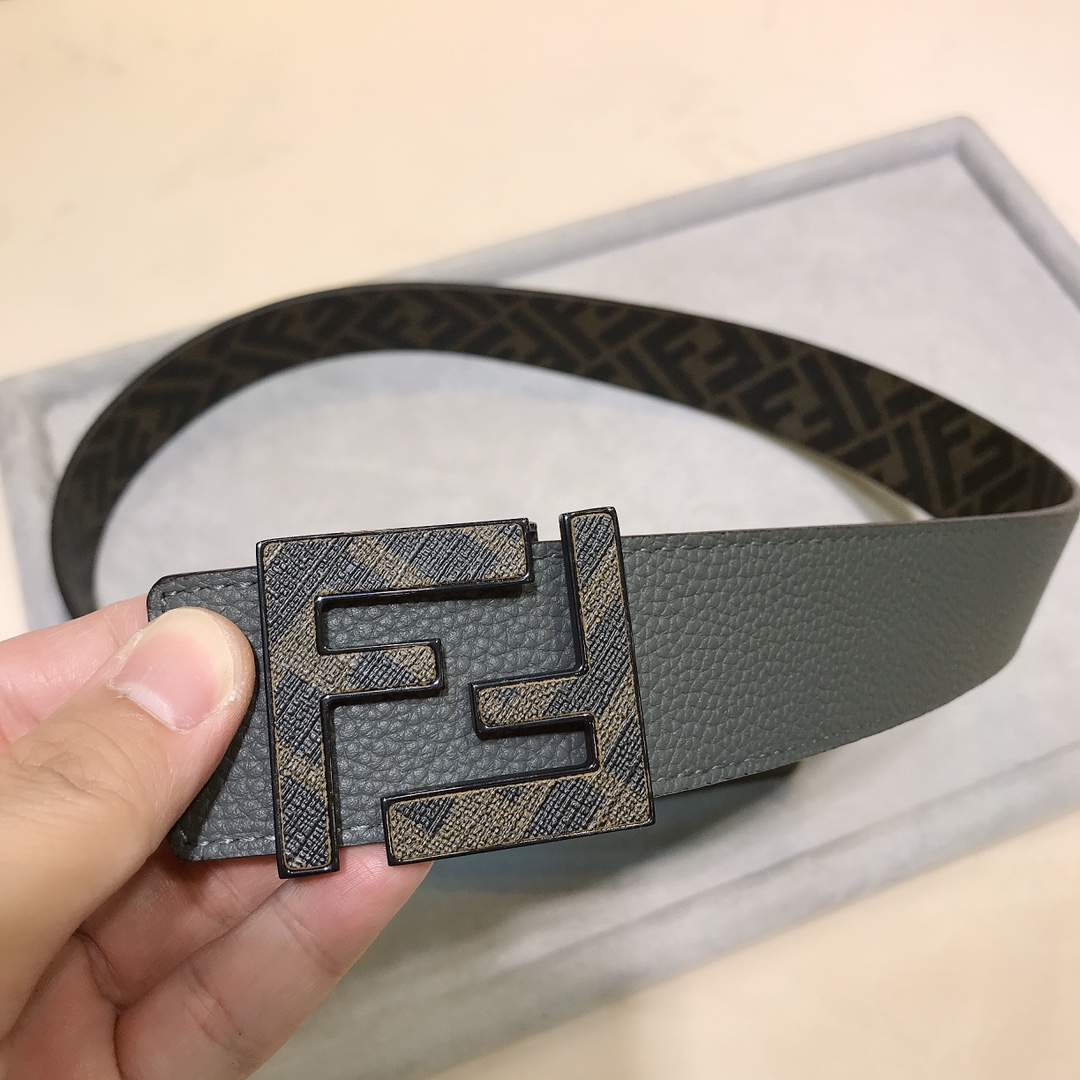 Fendi belt