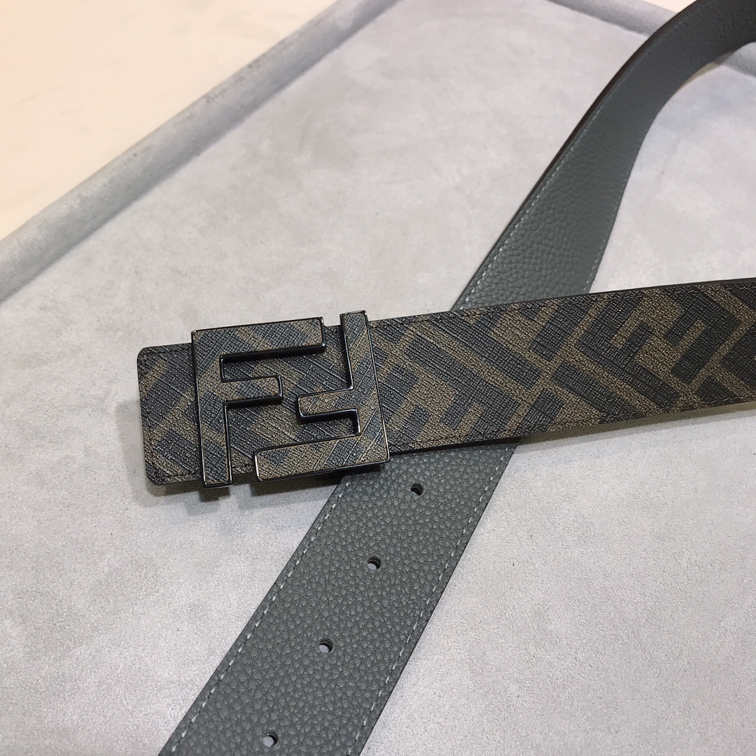 Fendi belt