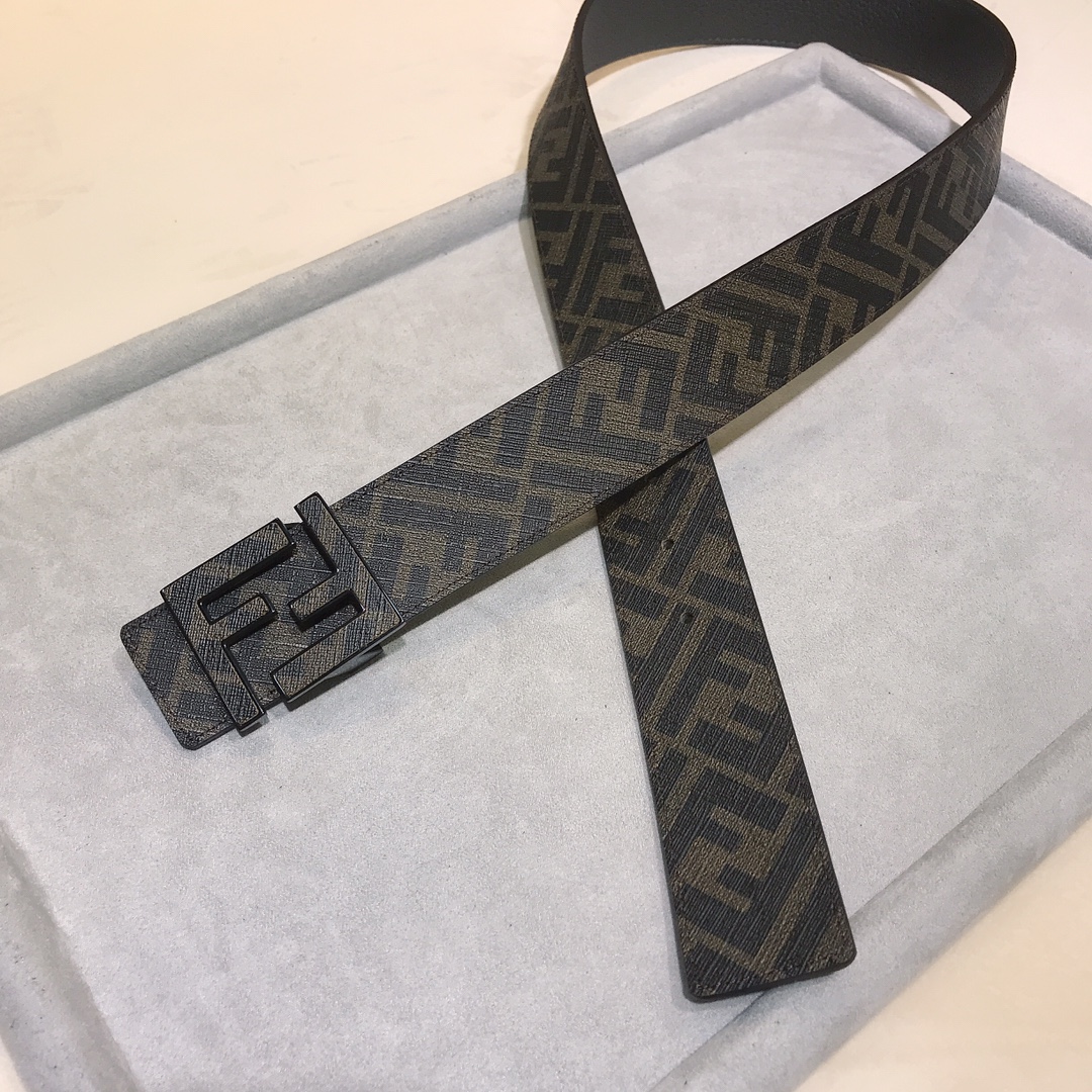 Fendi belt