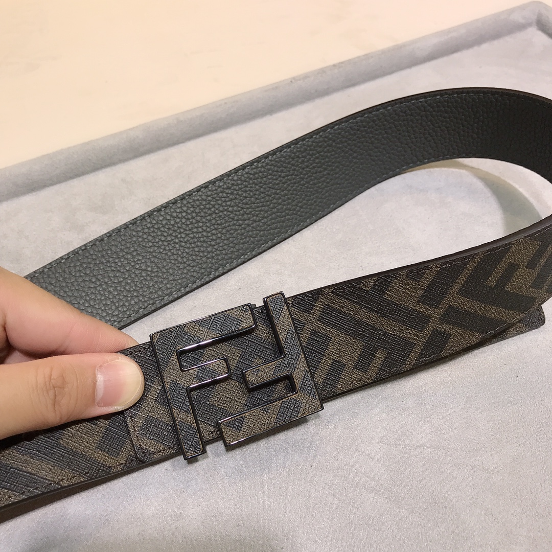 Fendi belt