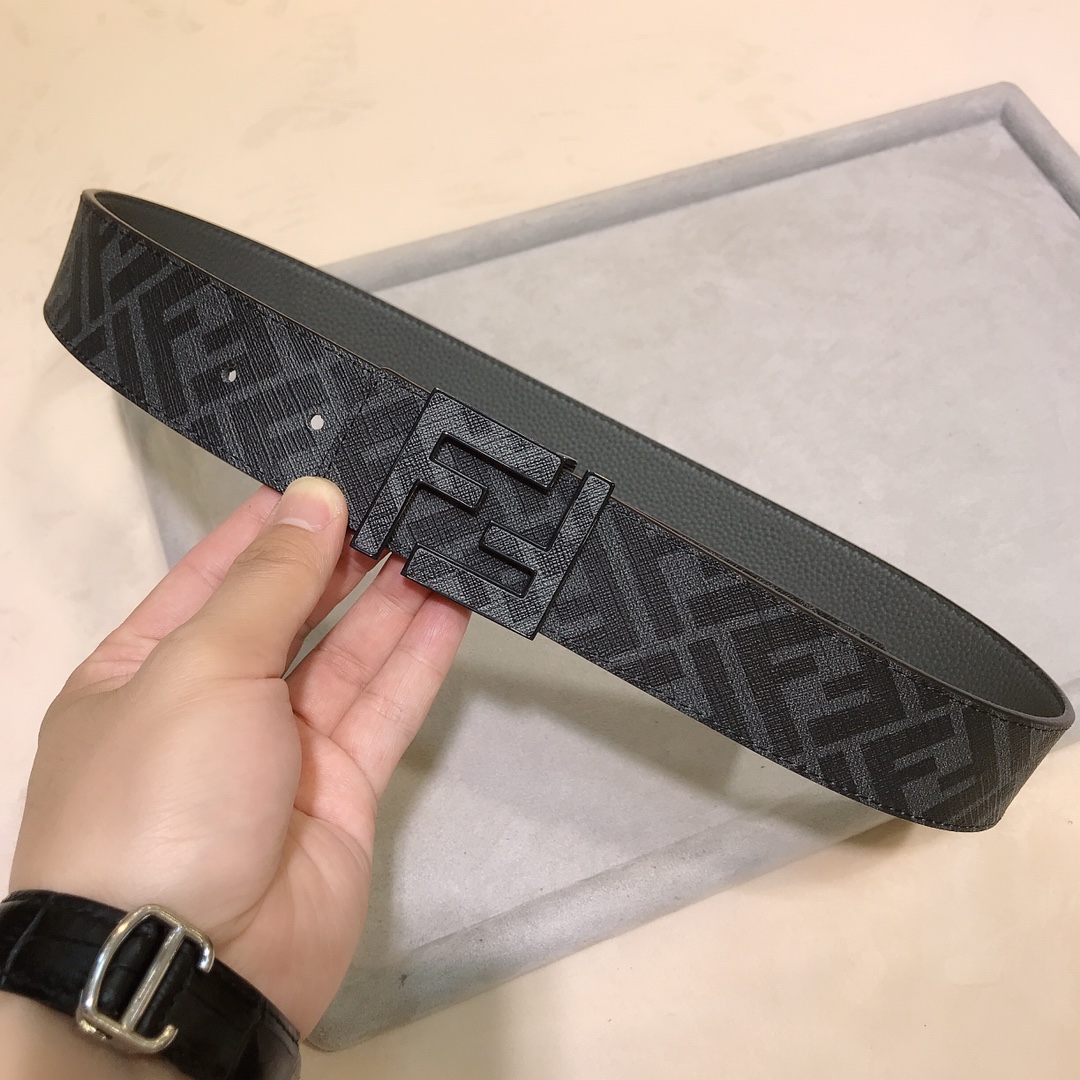 Fendi belt