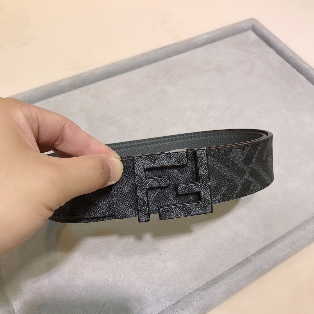 Fendi belt