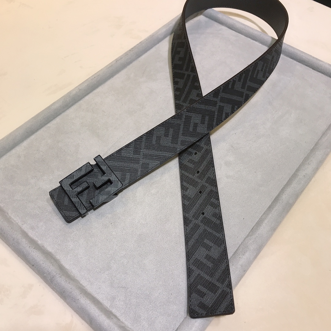 Fendi belt