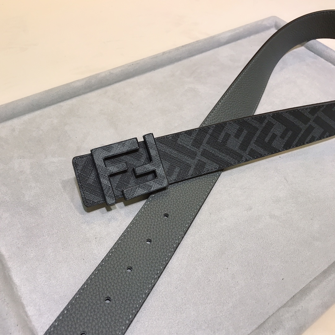 Fendi belt