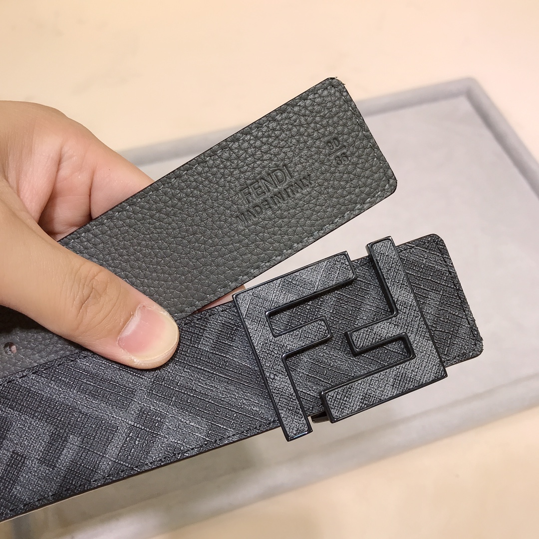 Fendi belt