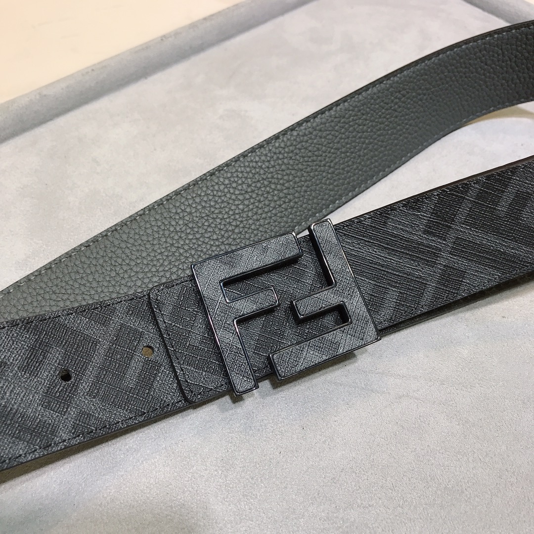 Fendi belt