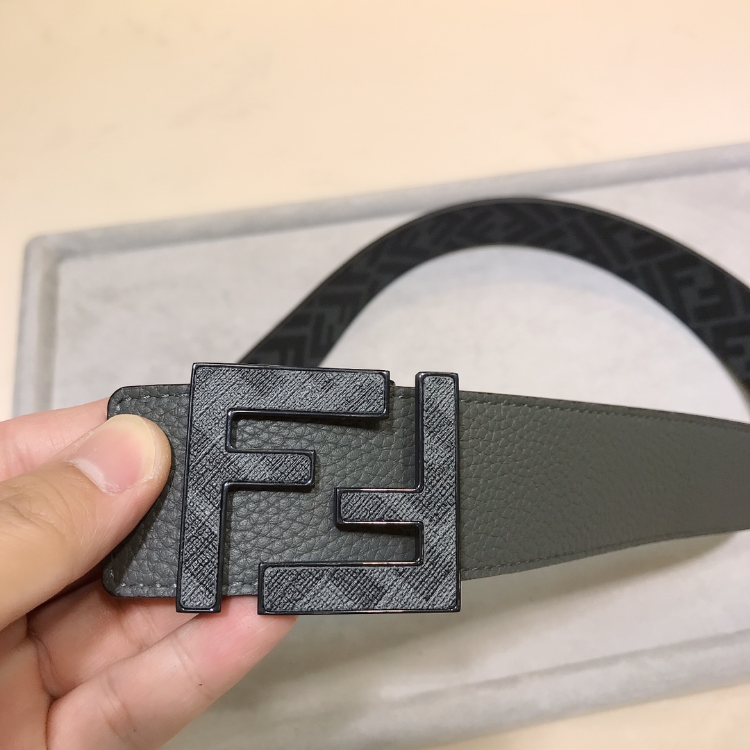 Fendi belt