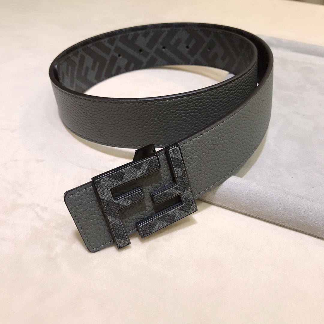 Fendi belt