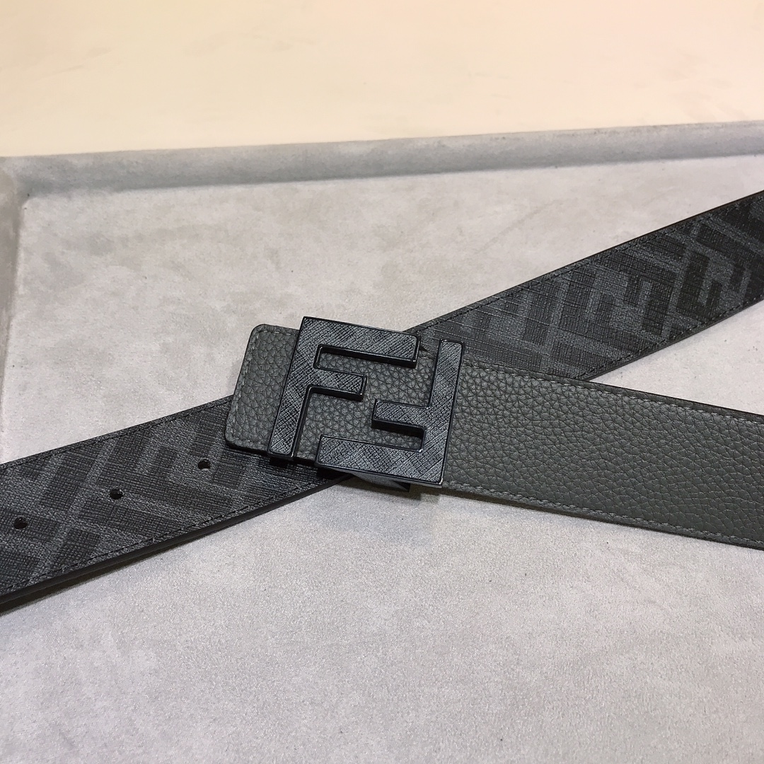 Fendi belt