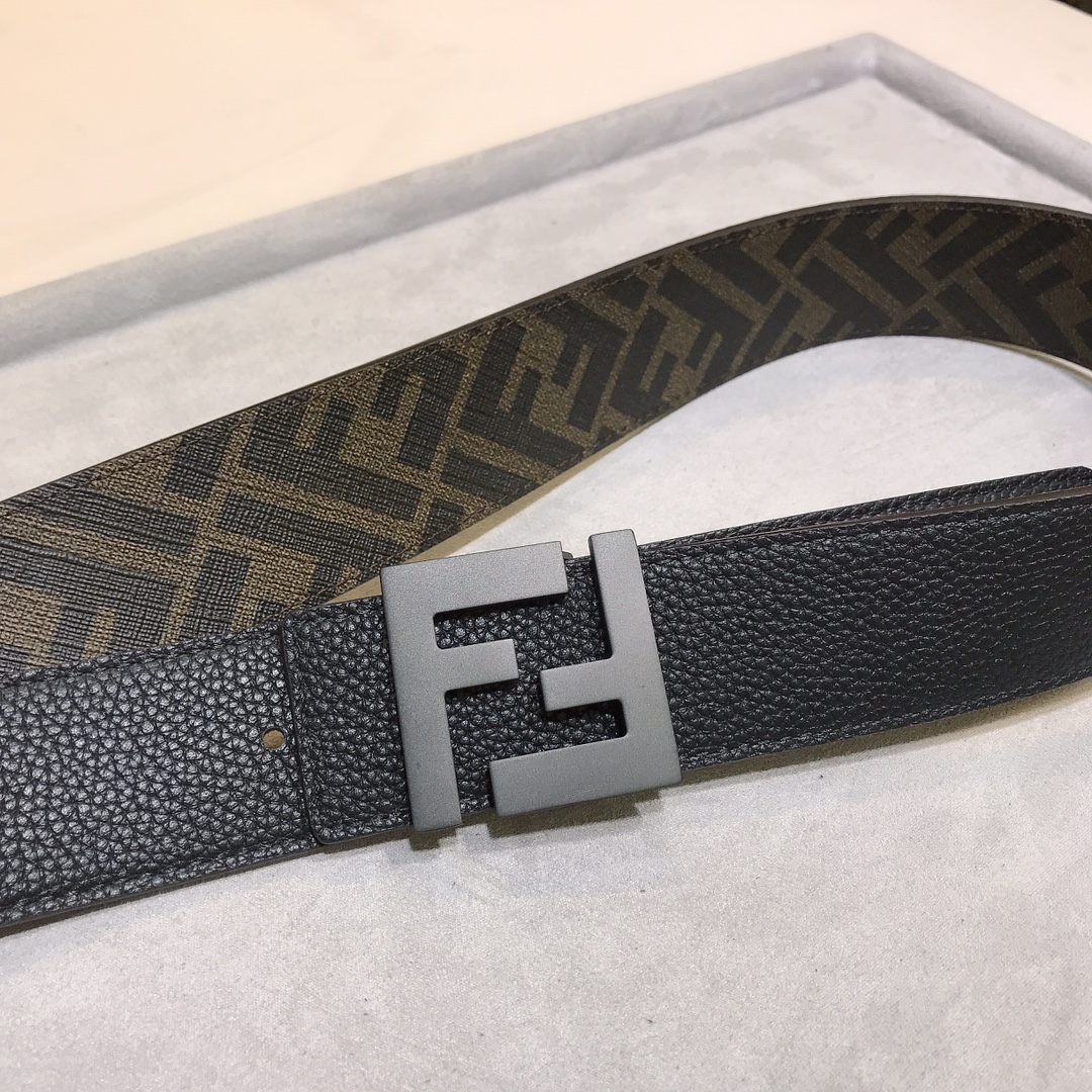 Fendi belt