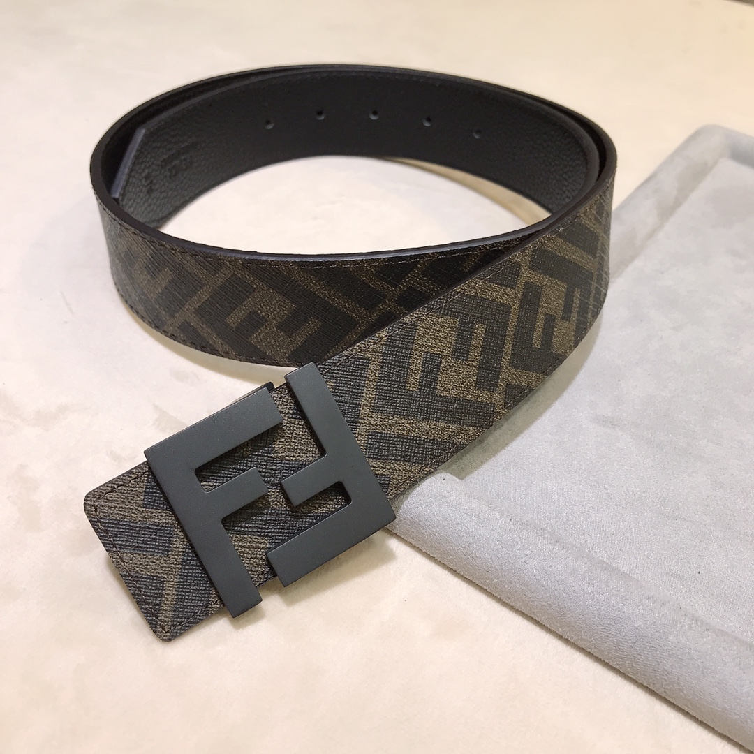 Fendi belt