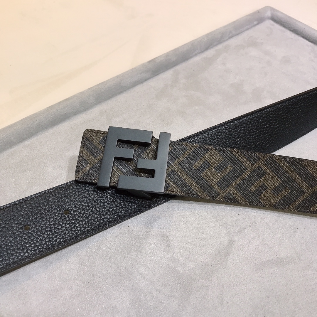 Fendi belt