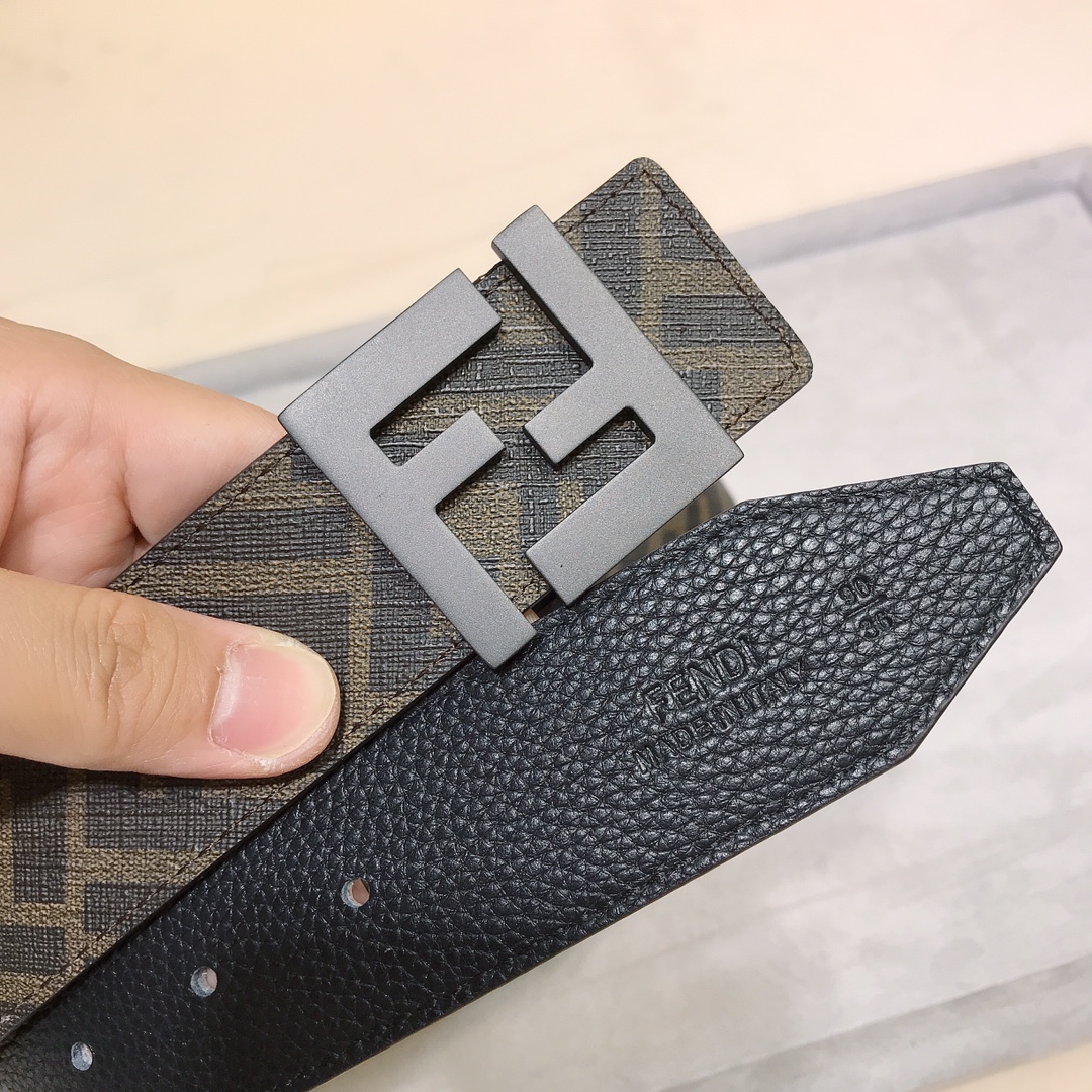 Fendi belt