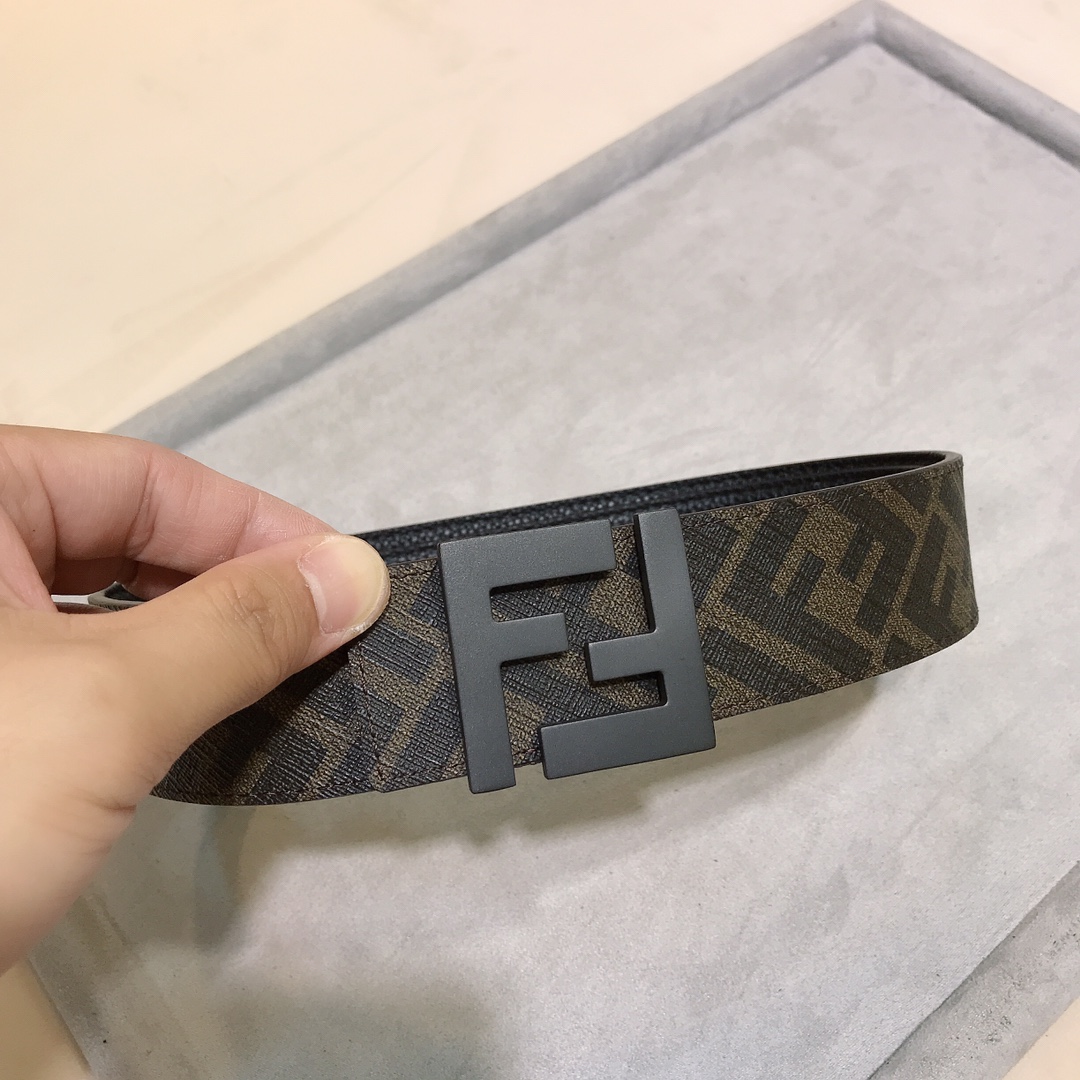 Fendi belt