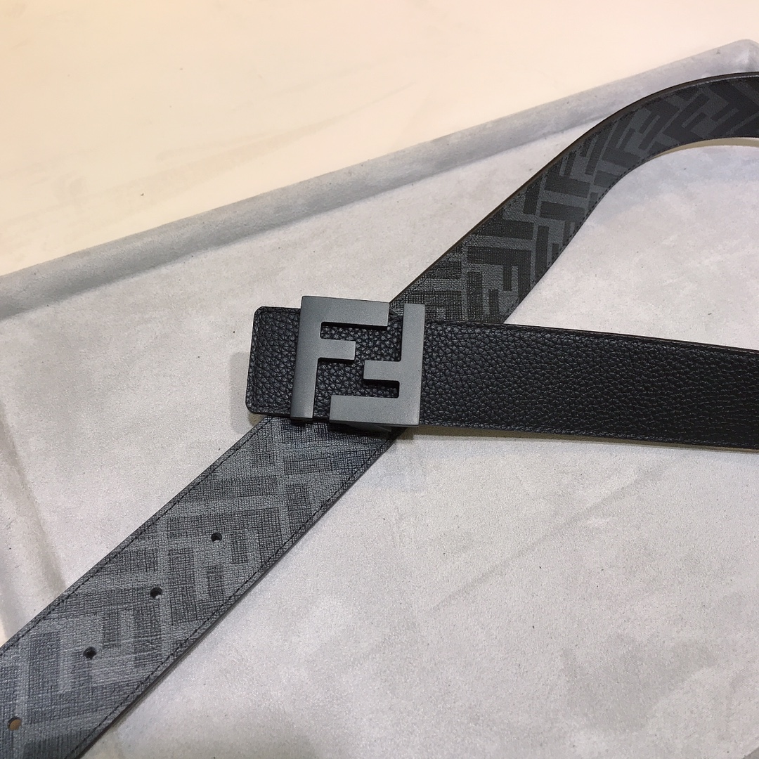 Fendi belt