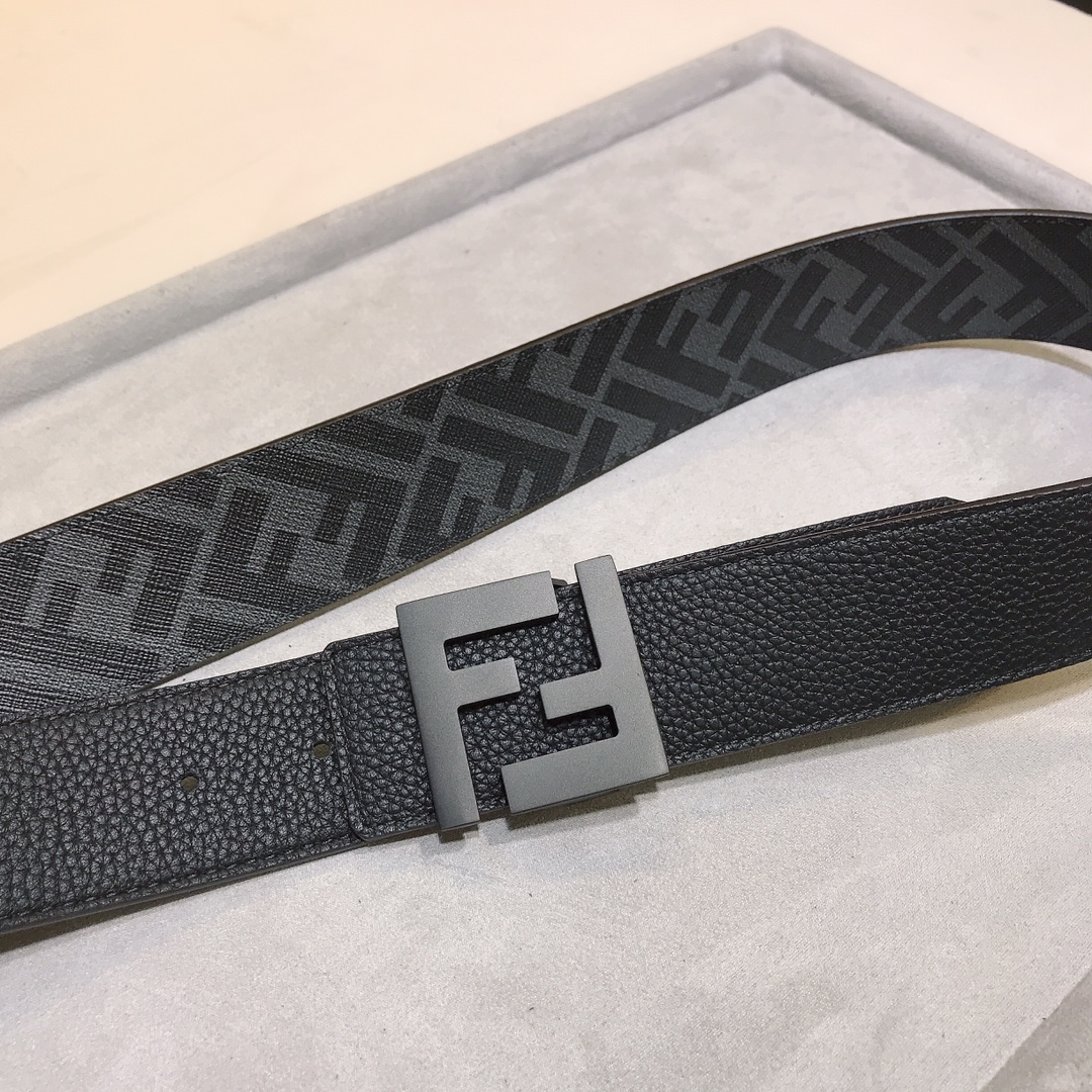 Fendi belt
