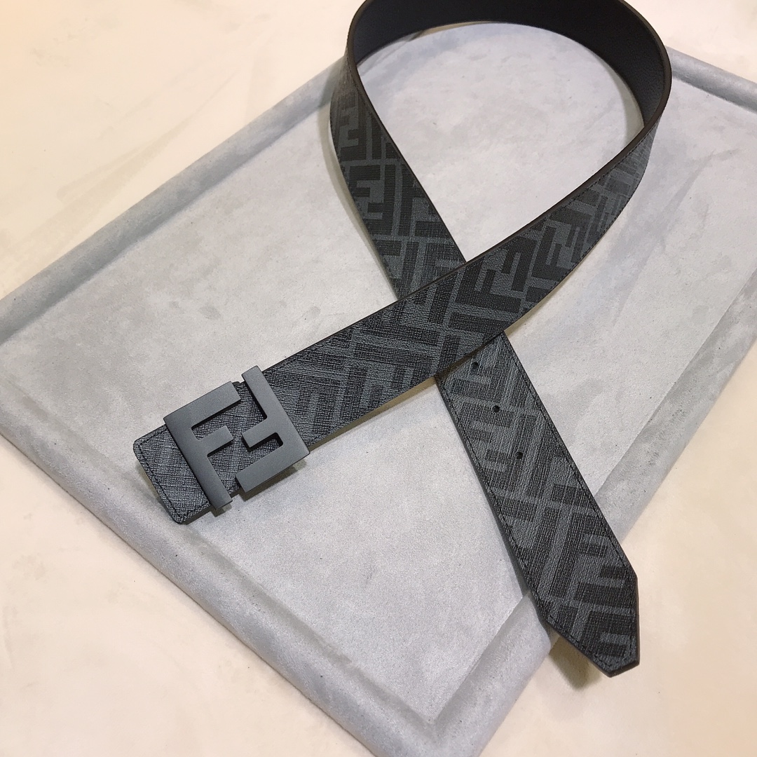 Fendi belt