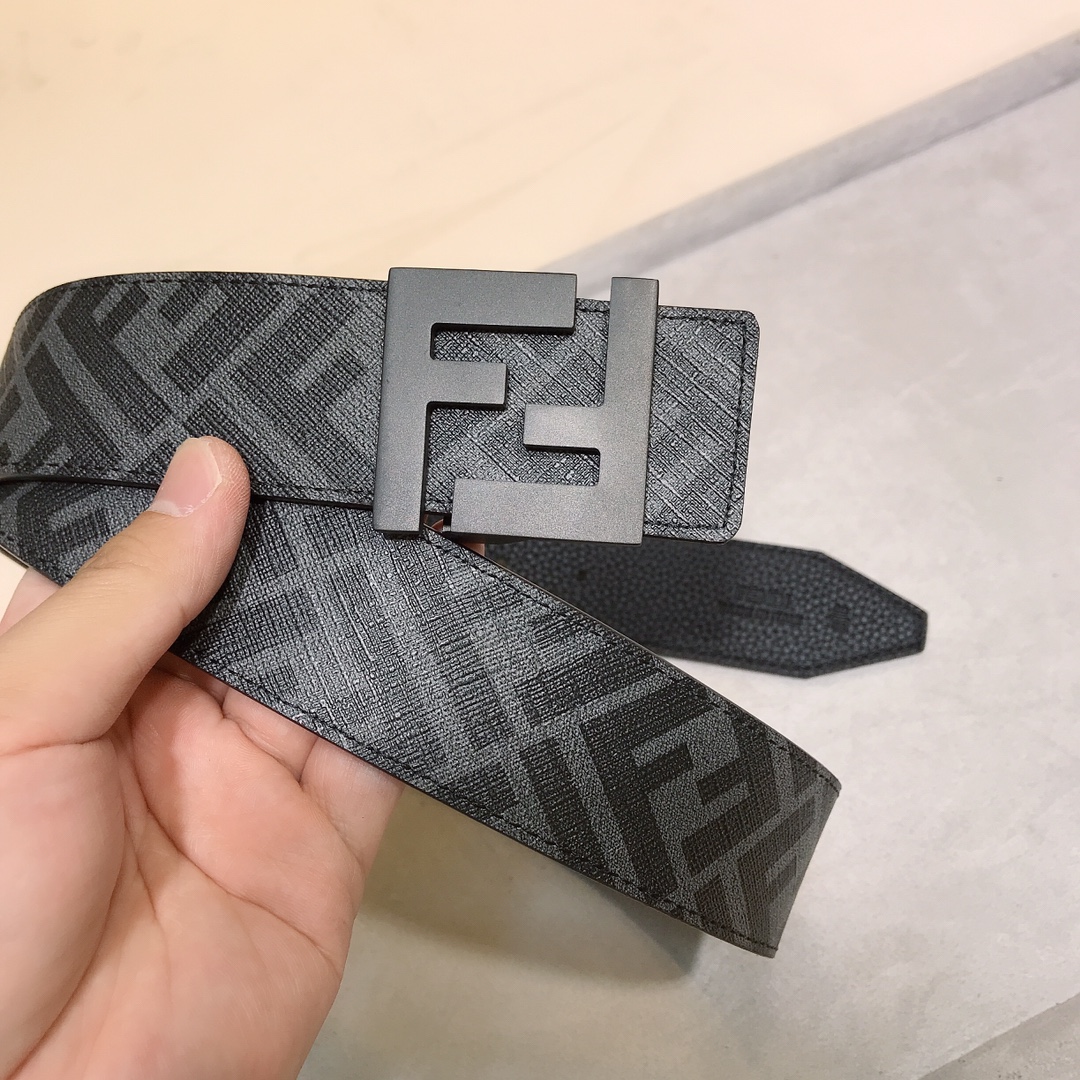 Fendi belt