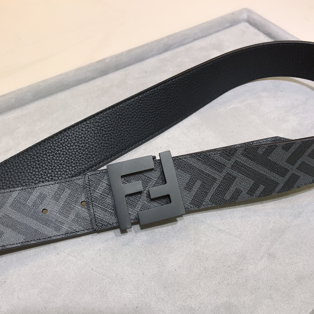 Fendi belt