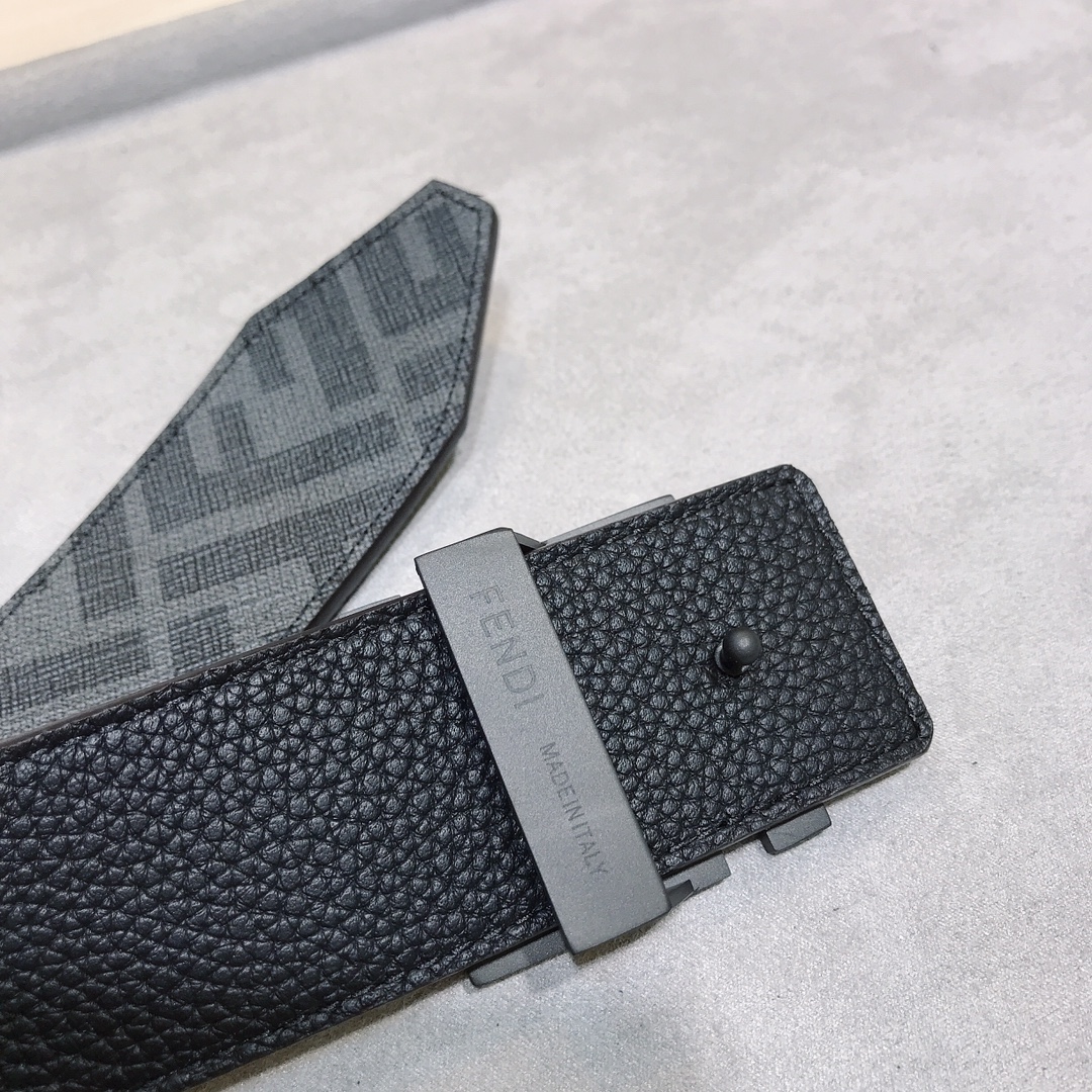 Fendi belt