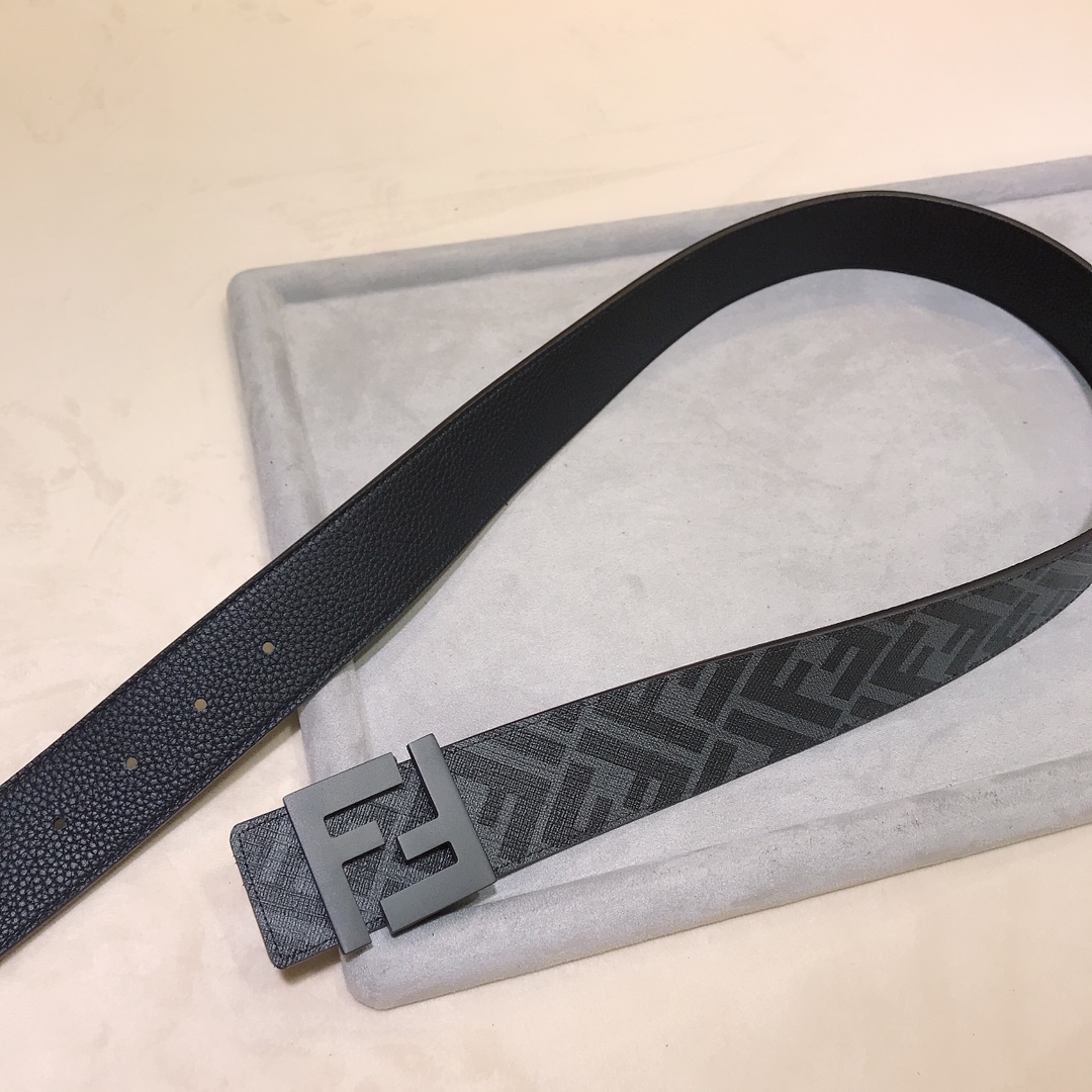 Fendi belt