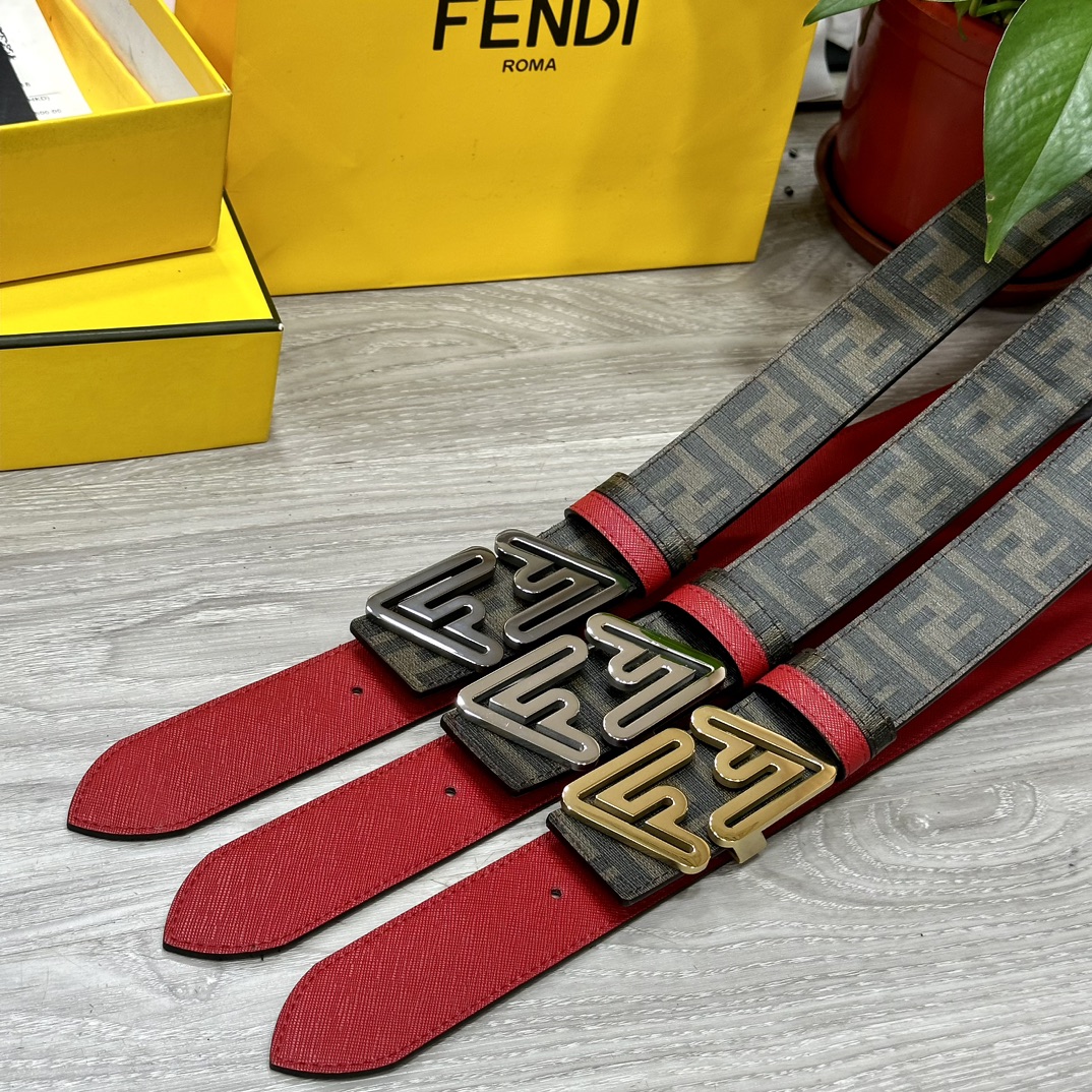 Fendi belt