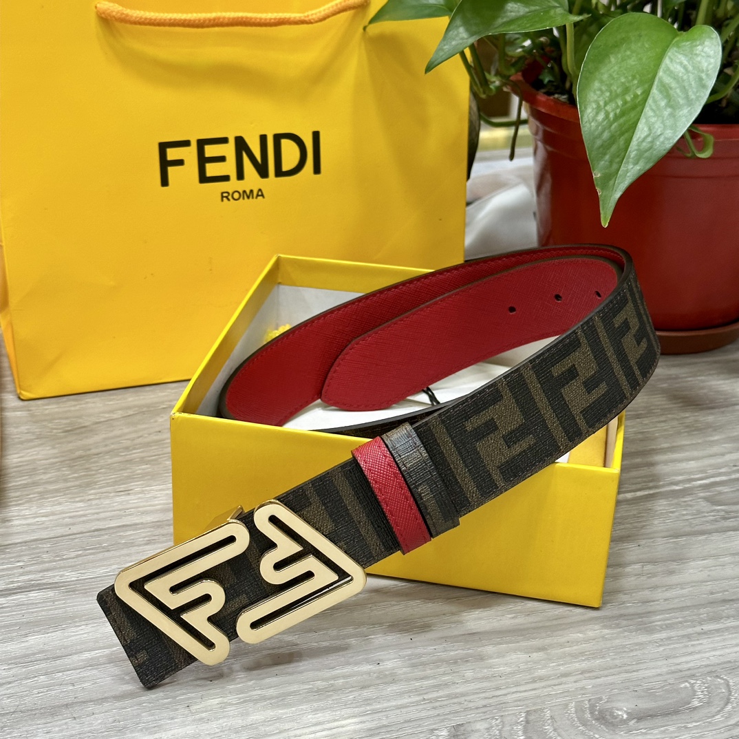 Fendi belt