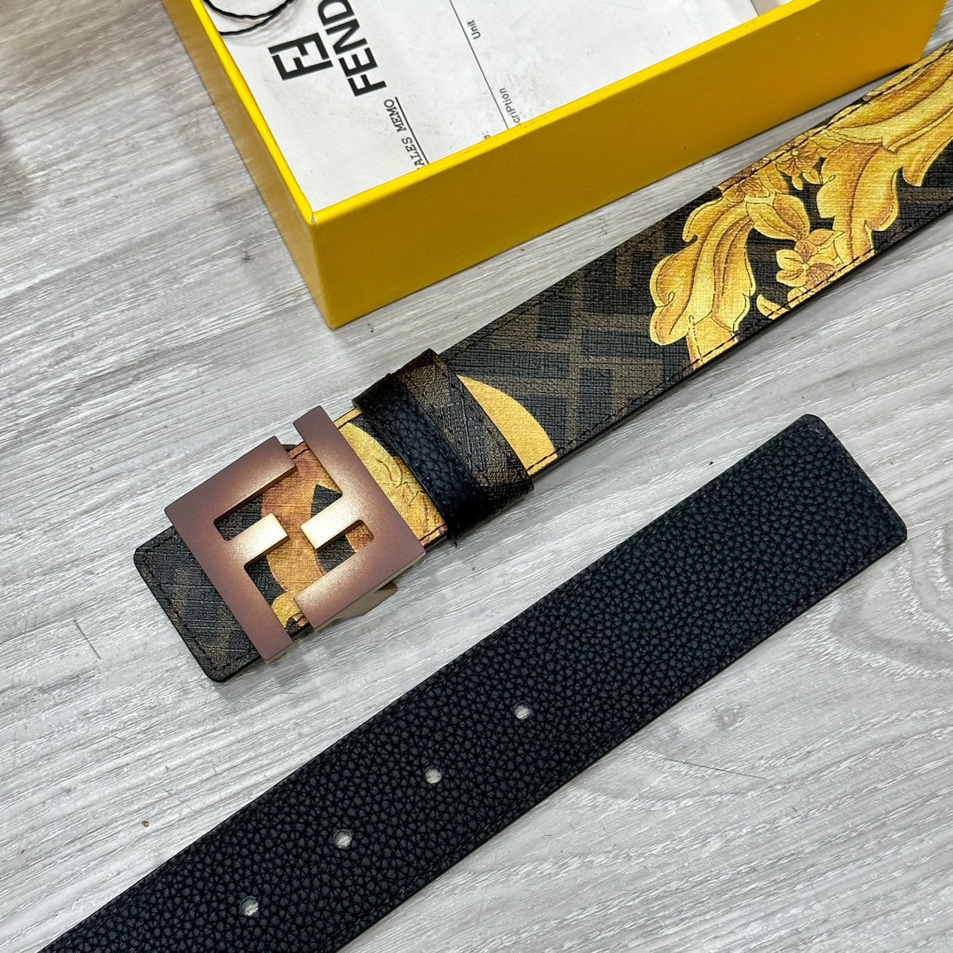 Fendi belt