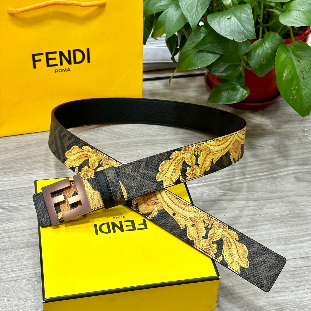 Fendi belt