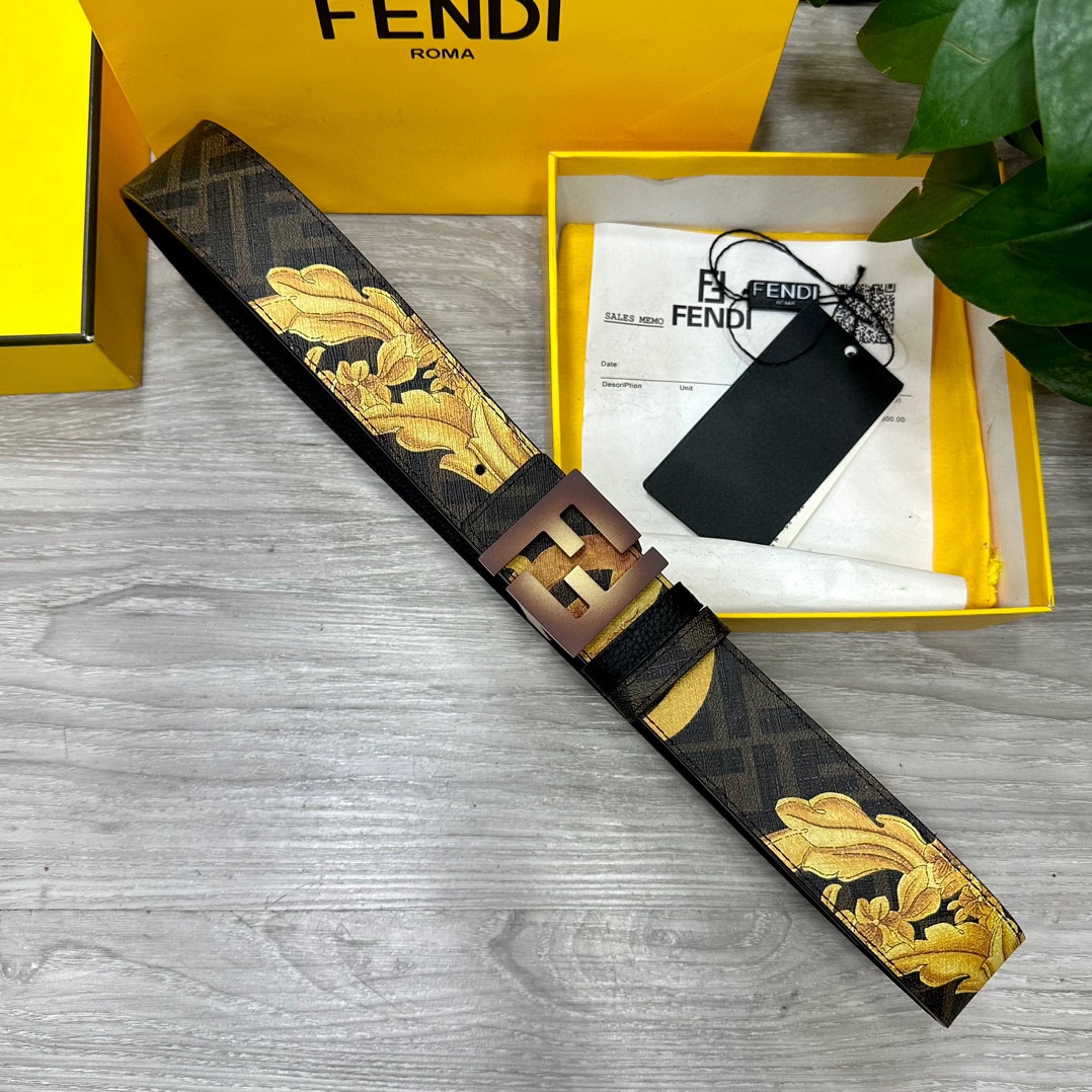 Fendi belt