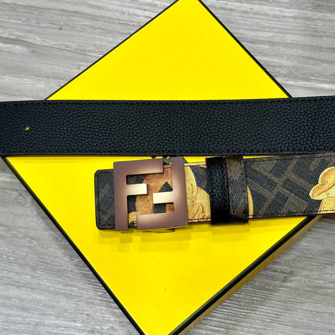 Fendi belt
