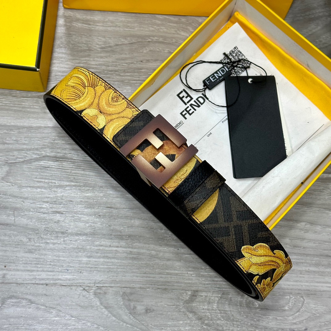 Fendi belt