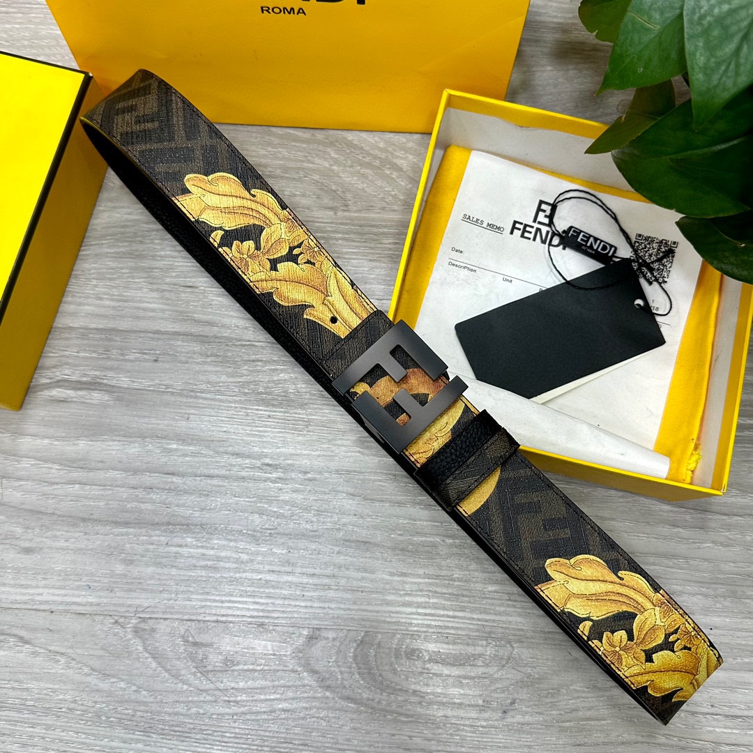 Fendi belt